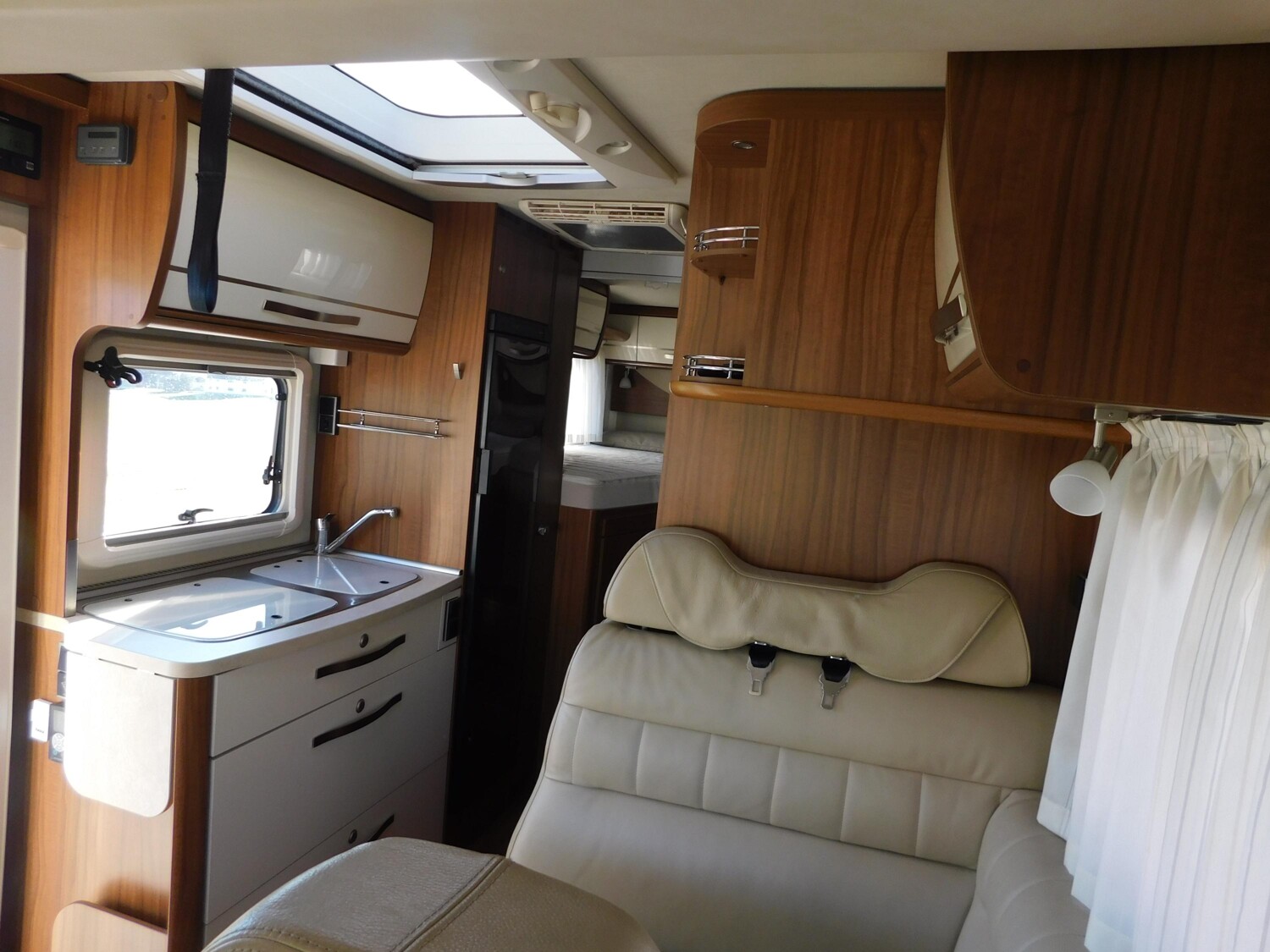Hymer ML-I 580 hydr. Stützen, SAT+TV - Bild 11