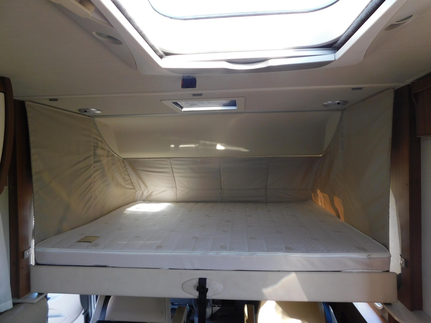 Hymer ML-I 580 hydr. Stützen, SAT+TV - Bild 13