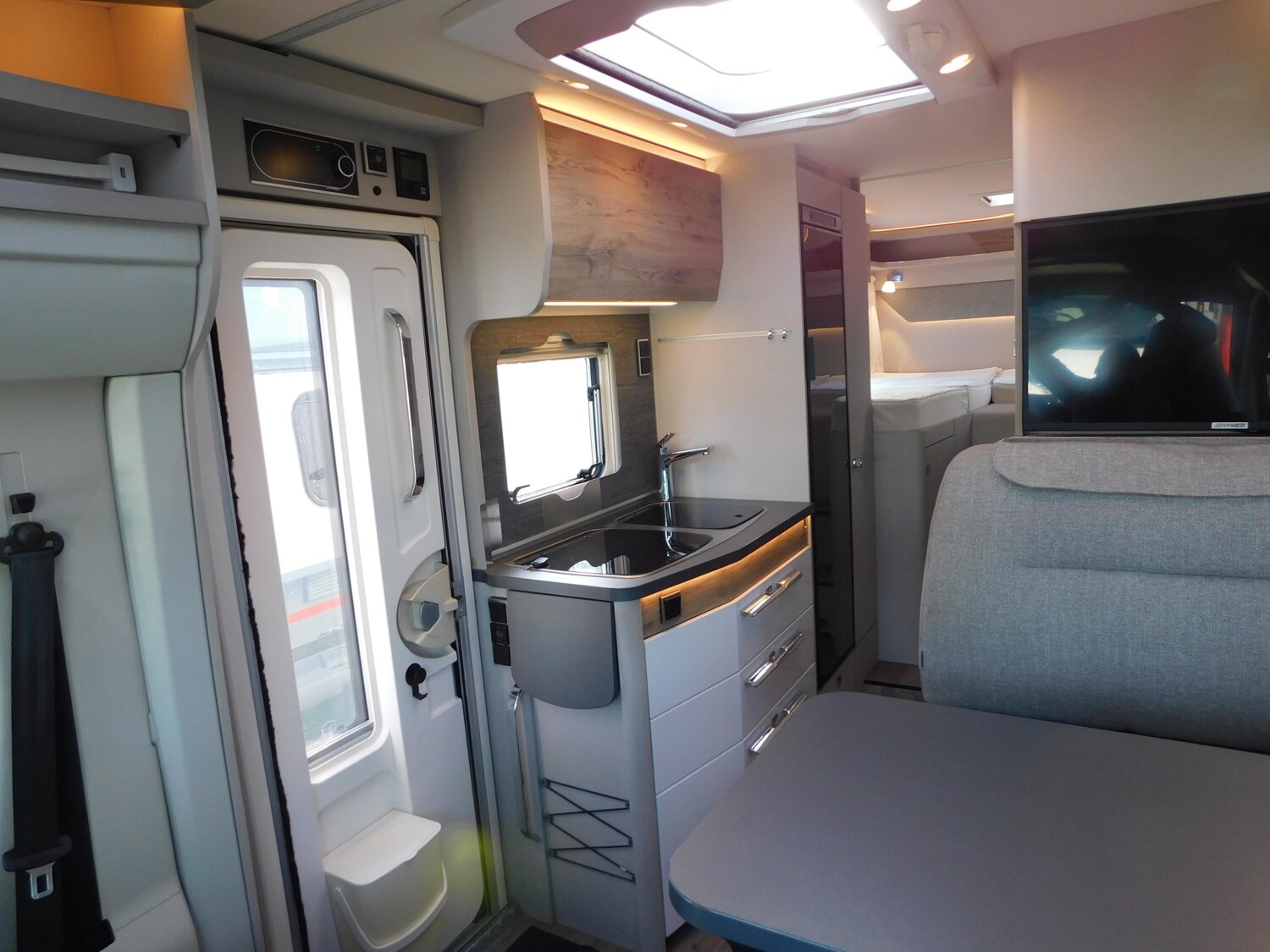 Hymer Exsis-t Original 580 9G-Autom, Klima, TV+SAT - Bild 12