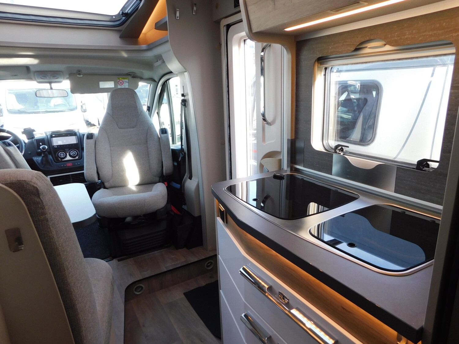 Hymer Exsis-t Original 580 9G-Autom, Klima, TV+SAT - Bild 13