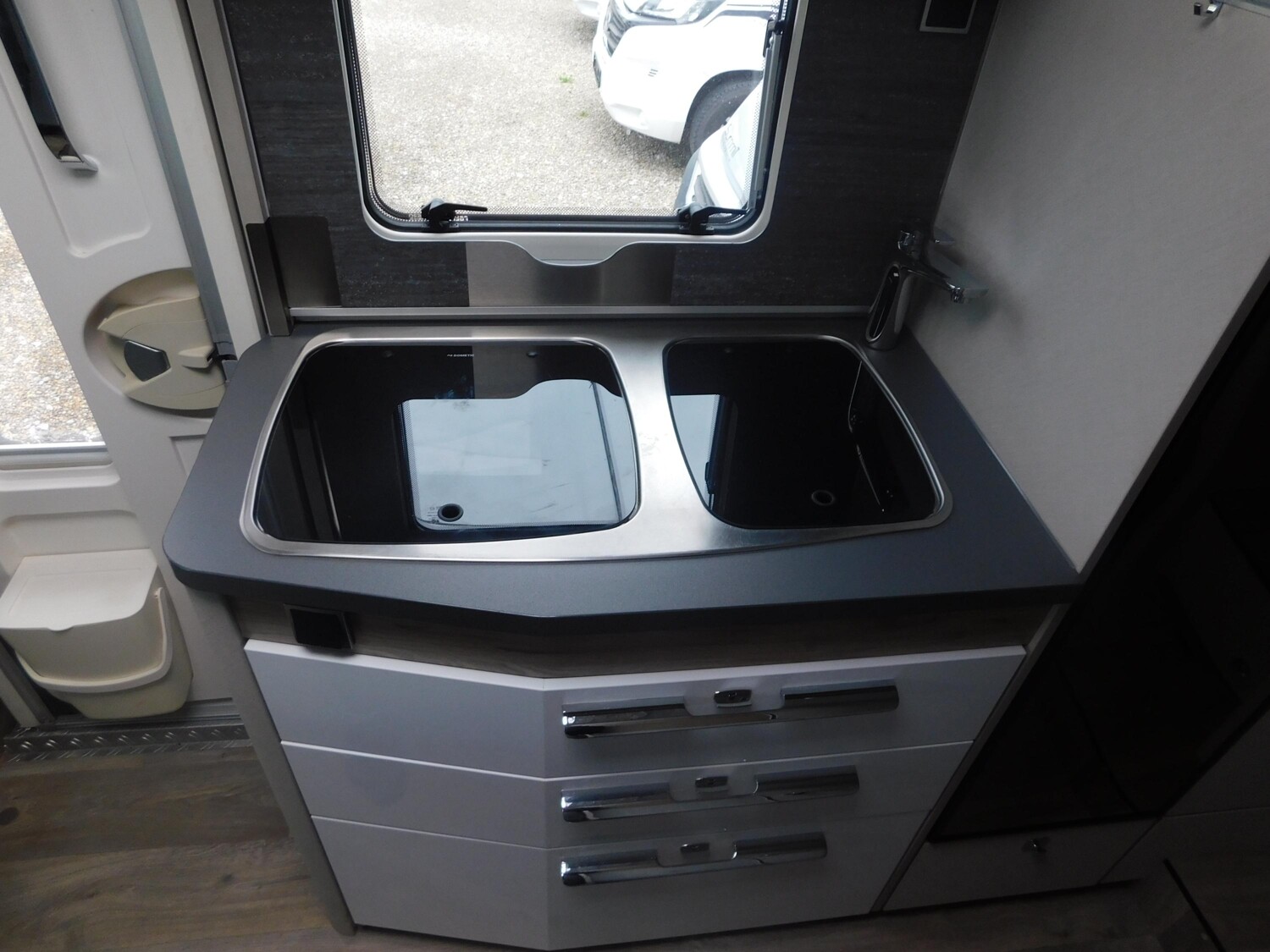 Hymer Exsis-t Pure 580 Wechselrichter + 200Ah Lithium - Bild 14