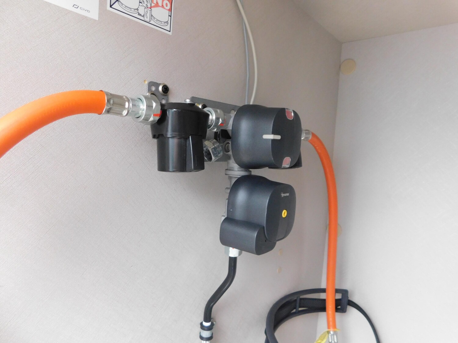 Hymer Exsis-t Pure 580 Wechselrichter + 200Ah Lithium - Bild 7