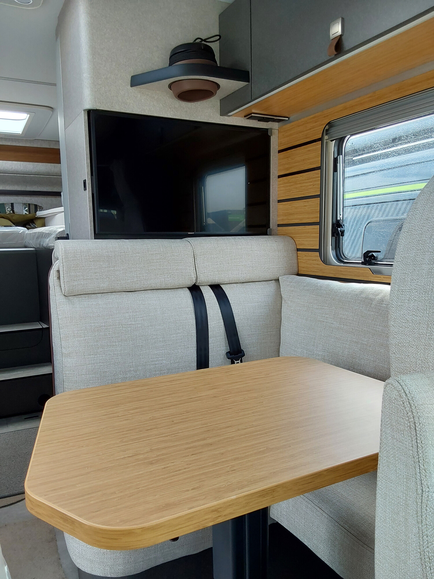 Hymer ML-T 580 2x TV, Backofen, Solar, Wechselrichter - Bild 8