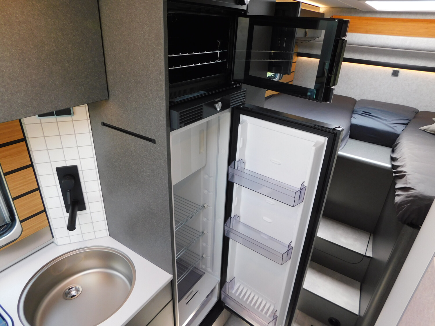 Hymer ML-T 580 Arktis-Paket, Dachklima, 2xTV, GFK-Dach - Bild 16