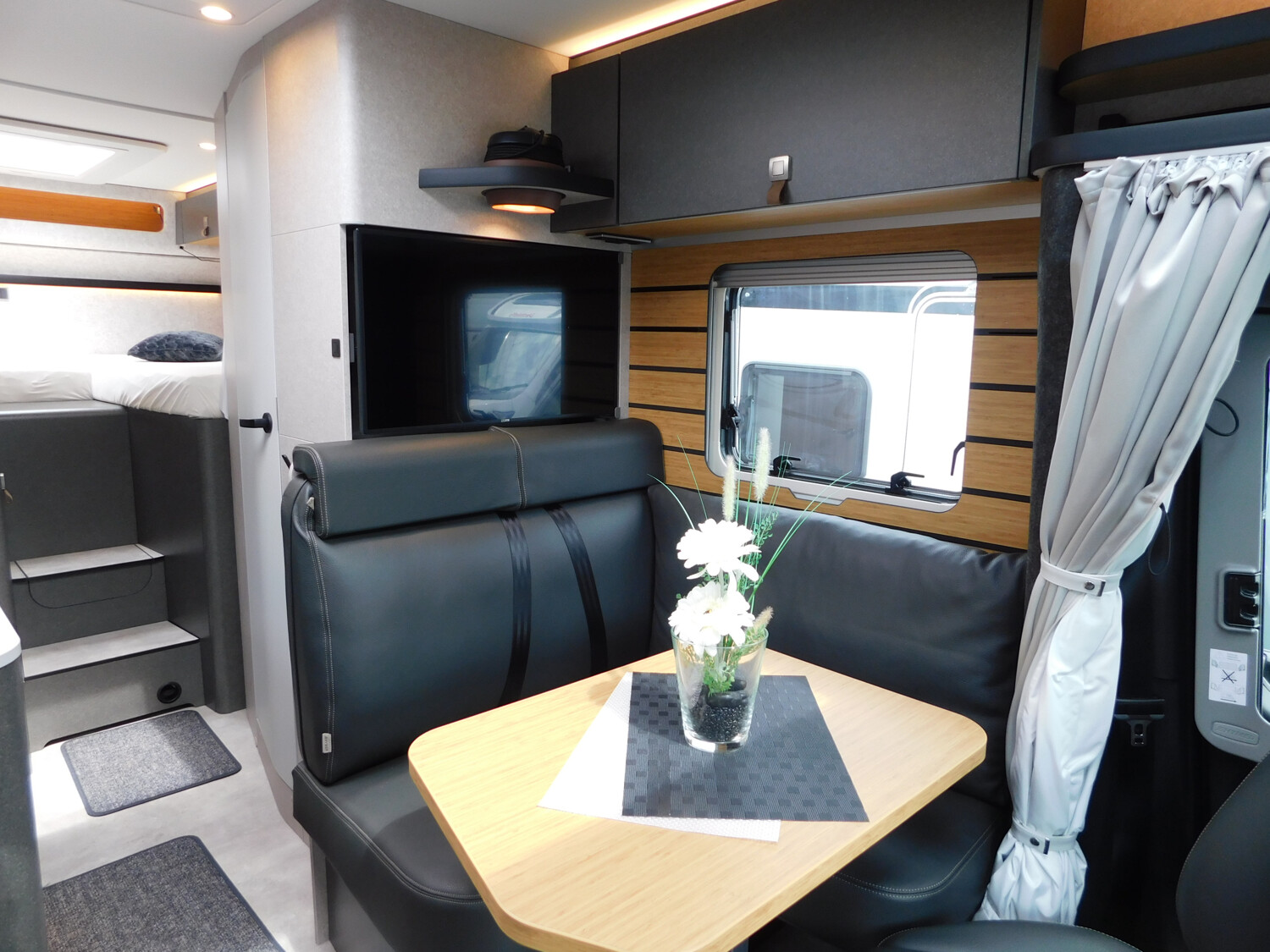 Hymer ML-T 580 XXL-Bett, Backofen, Winterpaket, Solar - Bild 11
