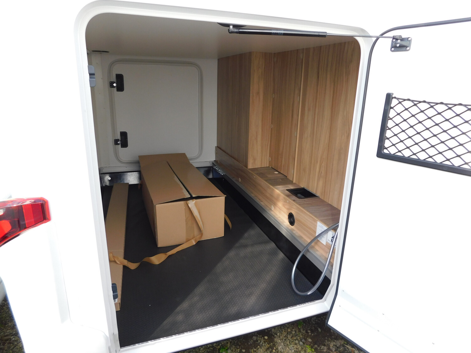 Hymer Exsis-t Pure 580 ACC, Automatik, Fußbodenheizung - Bild 6