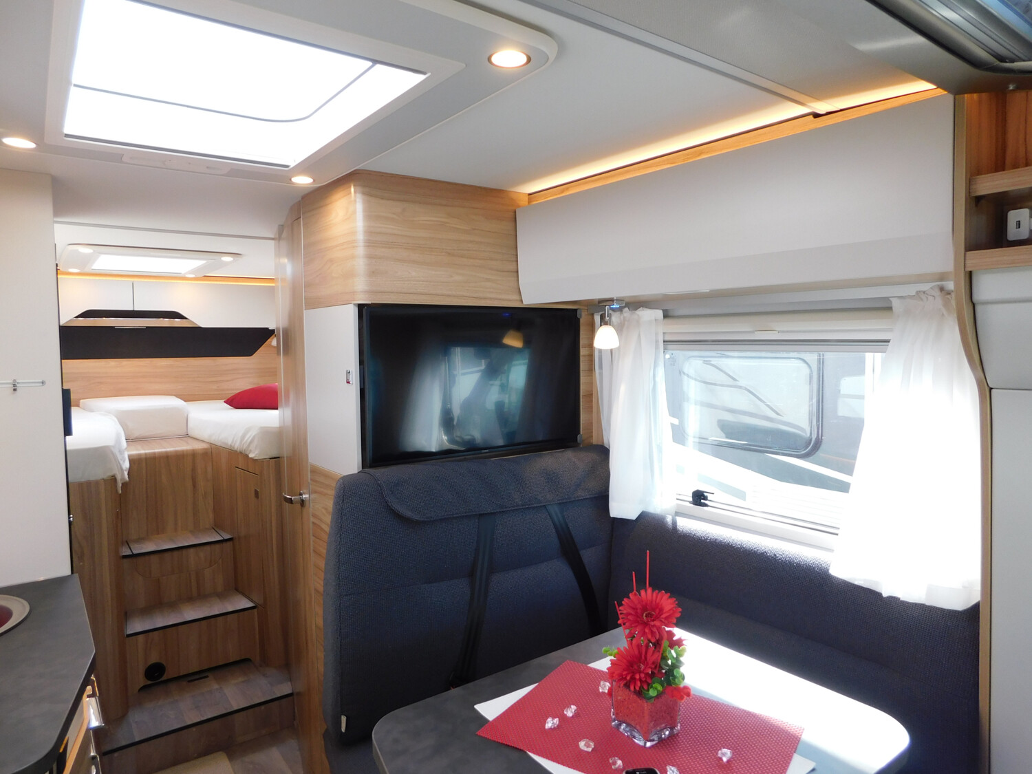 Hymer Exsis-t Pure 580 ACC, Automatik, Fußbodenheizung - Bild 9