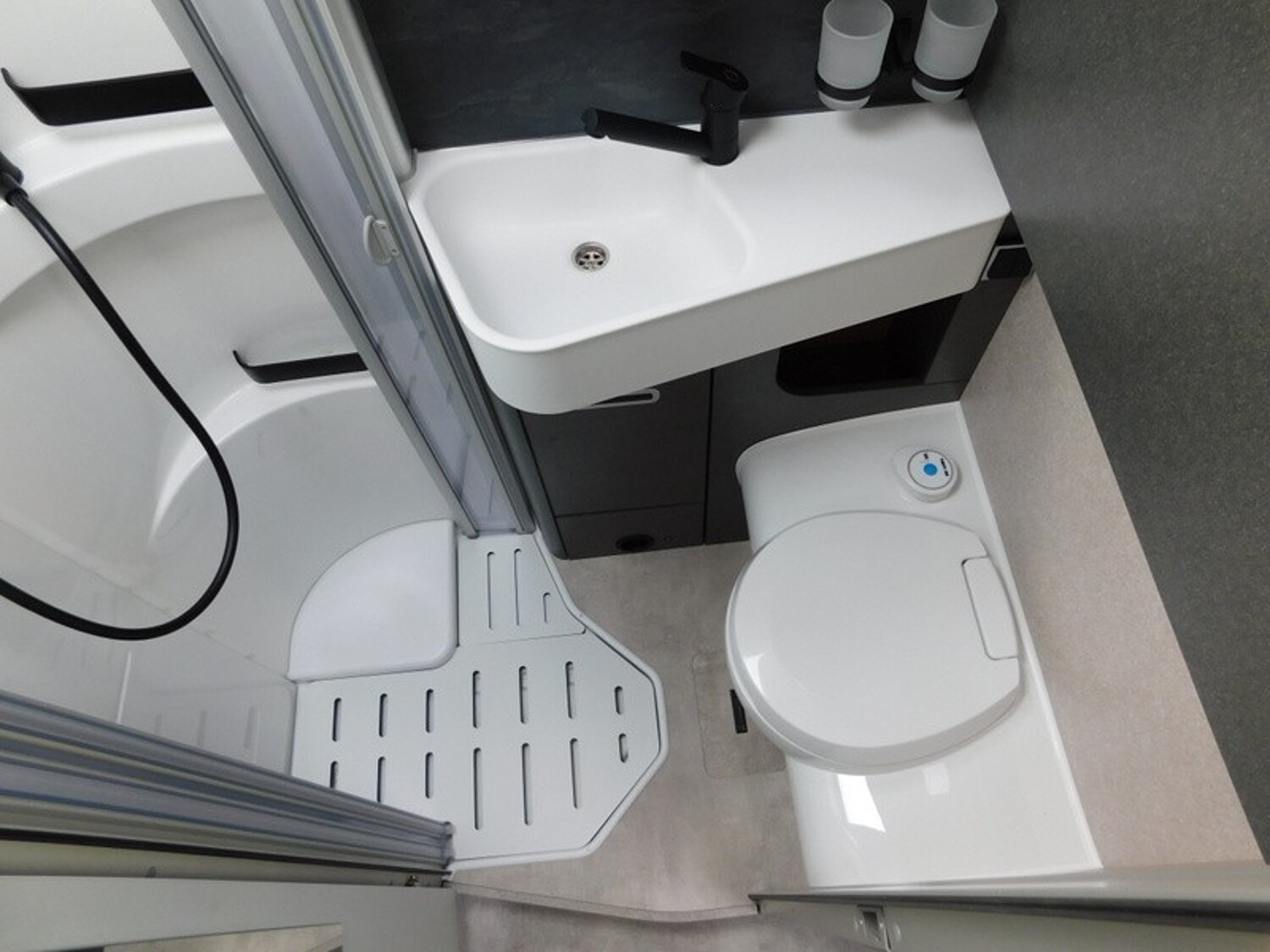 Hymer ML-T CrossTrail 580 mit XXL-Bett + Backofen - Bild 10