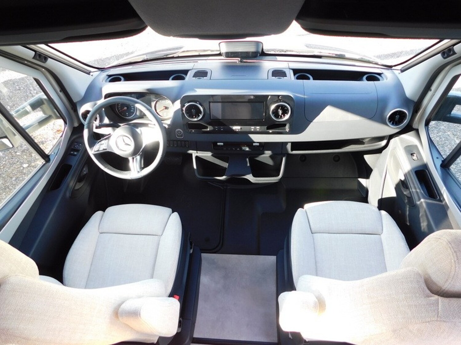 Hymer ML-T CrossTrail 580 mit XXL-Bett + Backofen - Bild 5