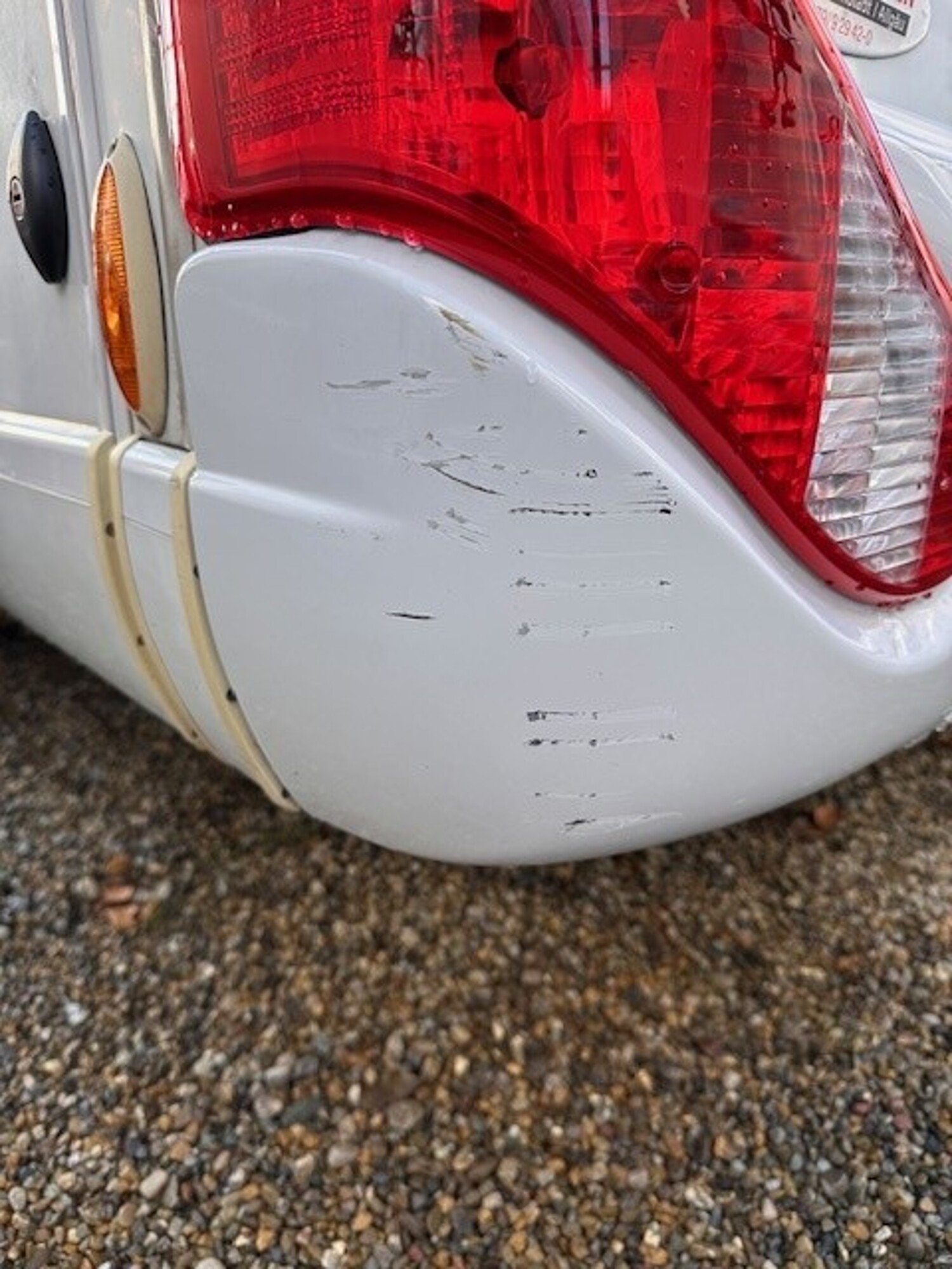 Hymer Exsis-t 588 Luftfeder, Hytraulikstützen, 3xSolar - Bild 26