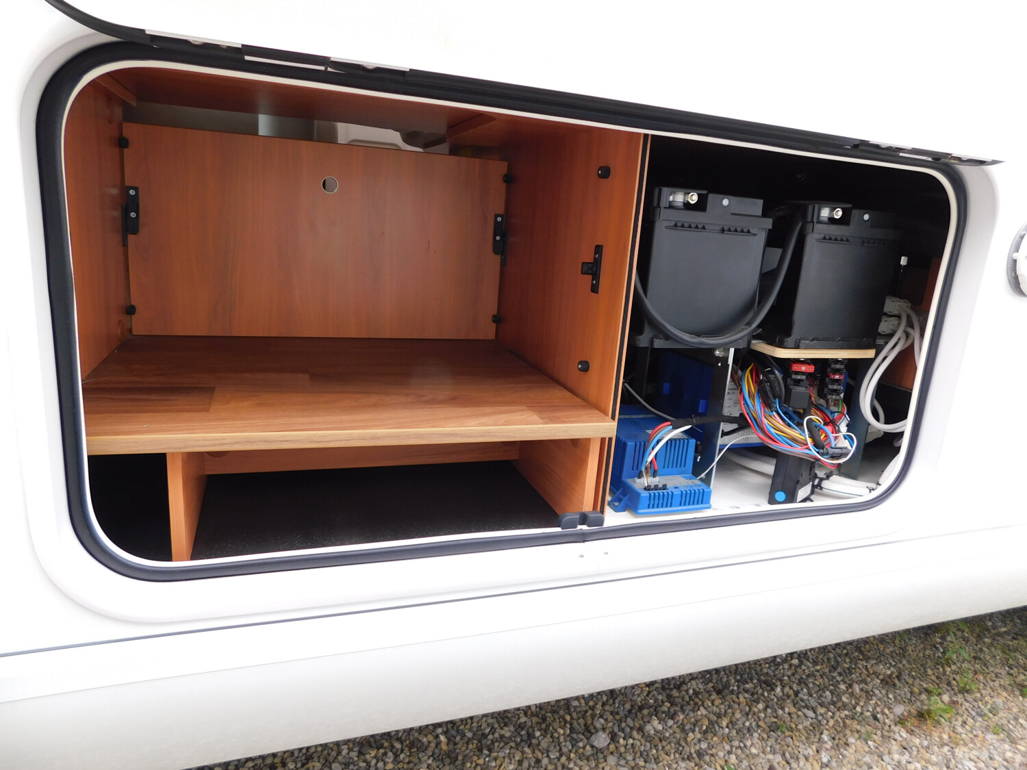 Hymer Tramp SL 588 Hydraulikstützen,SAT+TV,Doppelboden - Bild 22