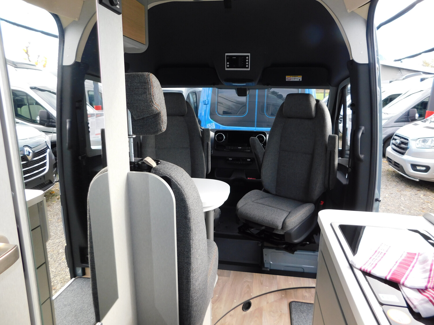 Hymer Free S 600 Verfügbar ab November 2025 - Bild 10