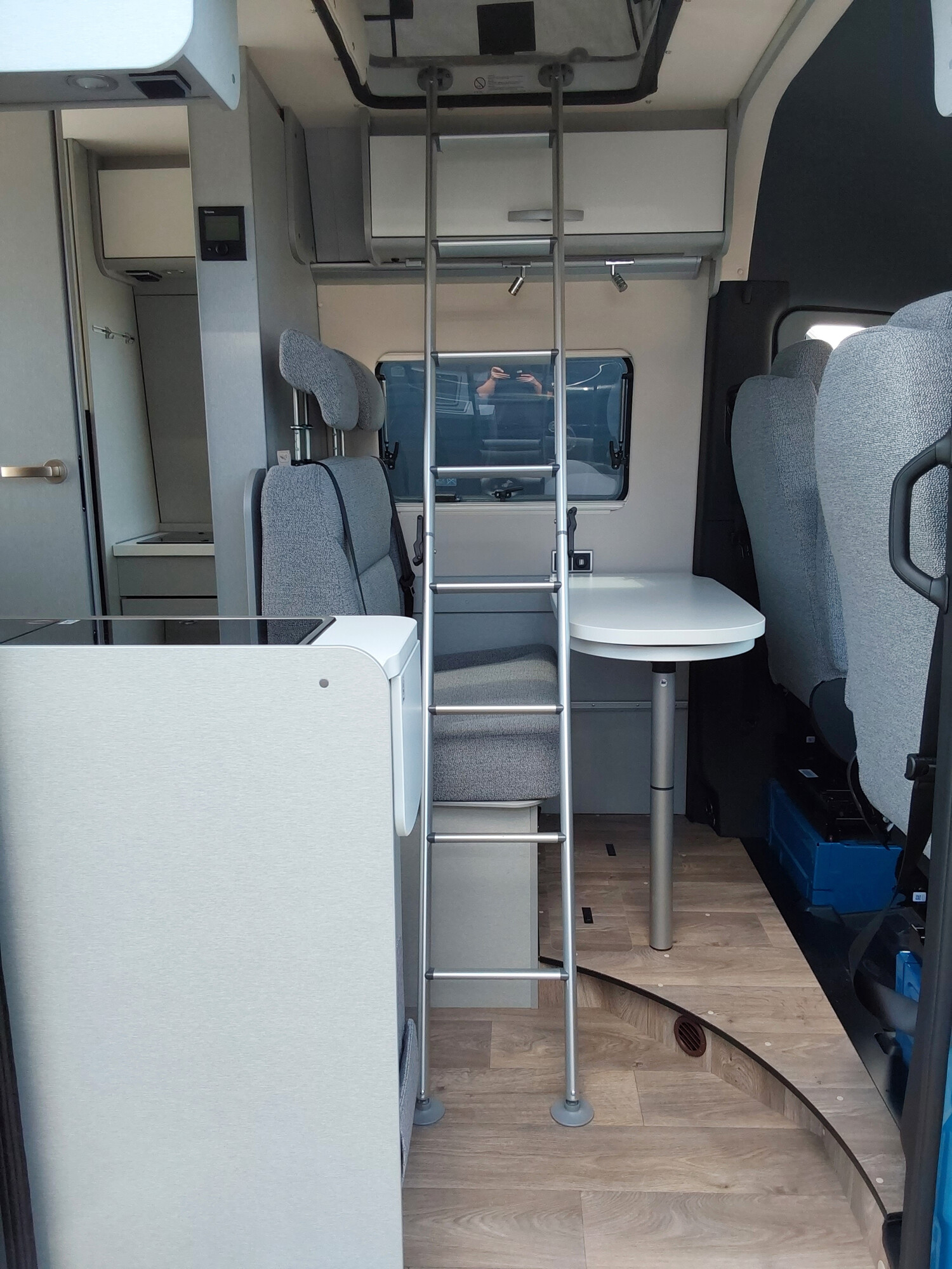 Hymer Free S Blue Evolution 600 LED-Scheinwerfer, AHK - Bild 15