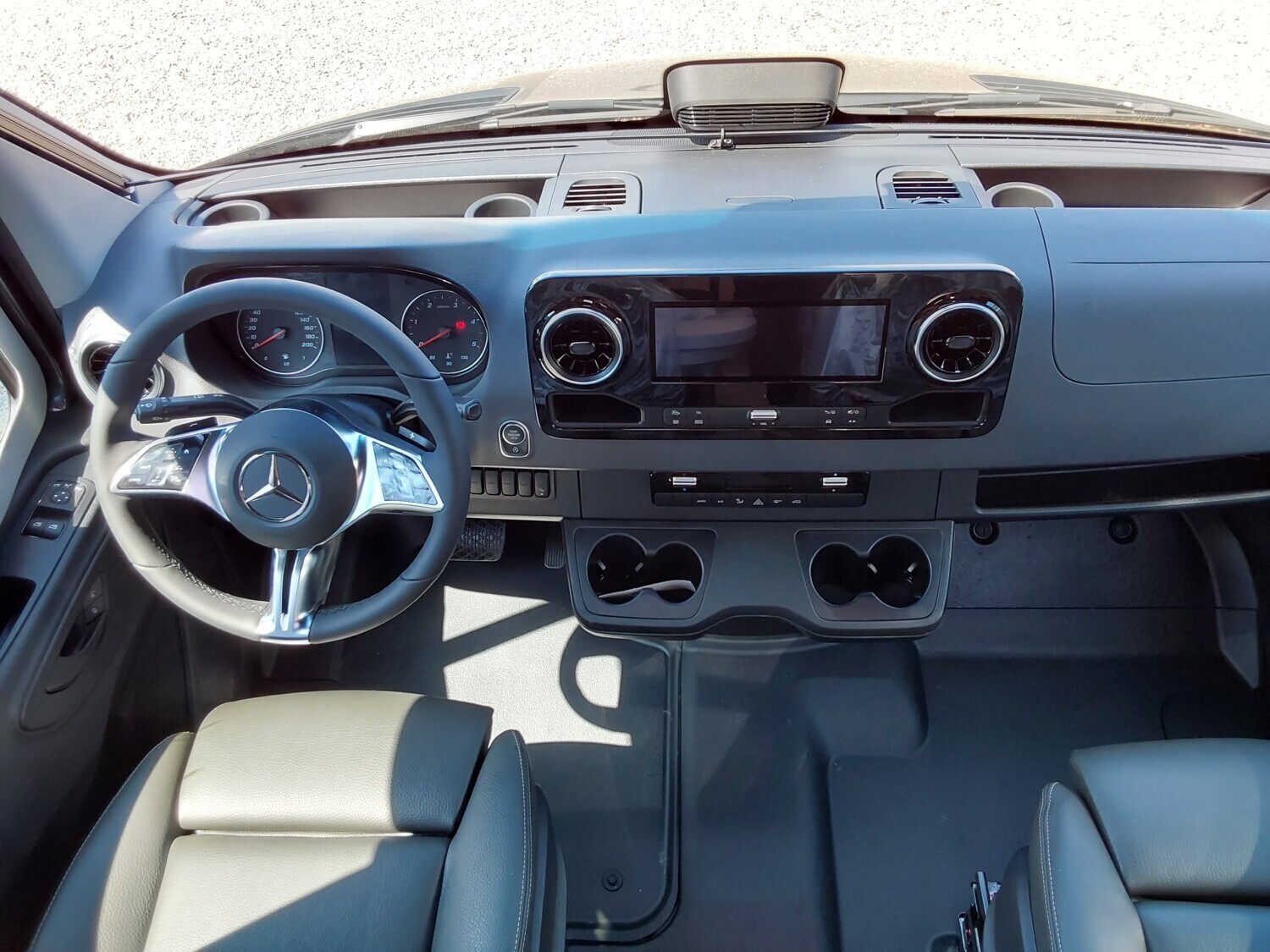 Hymer Grand Canyon S Xperience 600 - Bild 4
