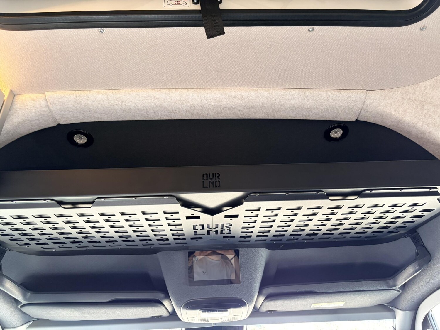 Hymer Grand Canyon S CrossOver 600 Seilwinde, Stützen - Bild 16