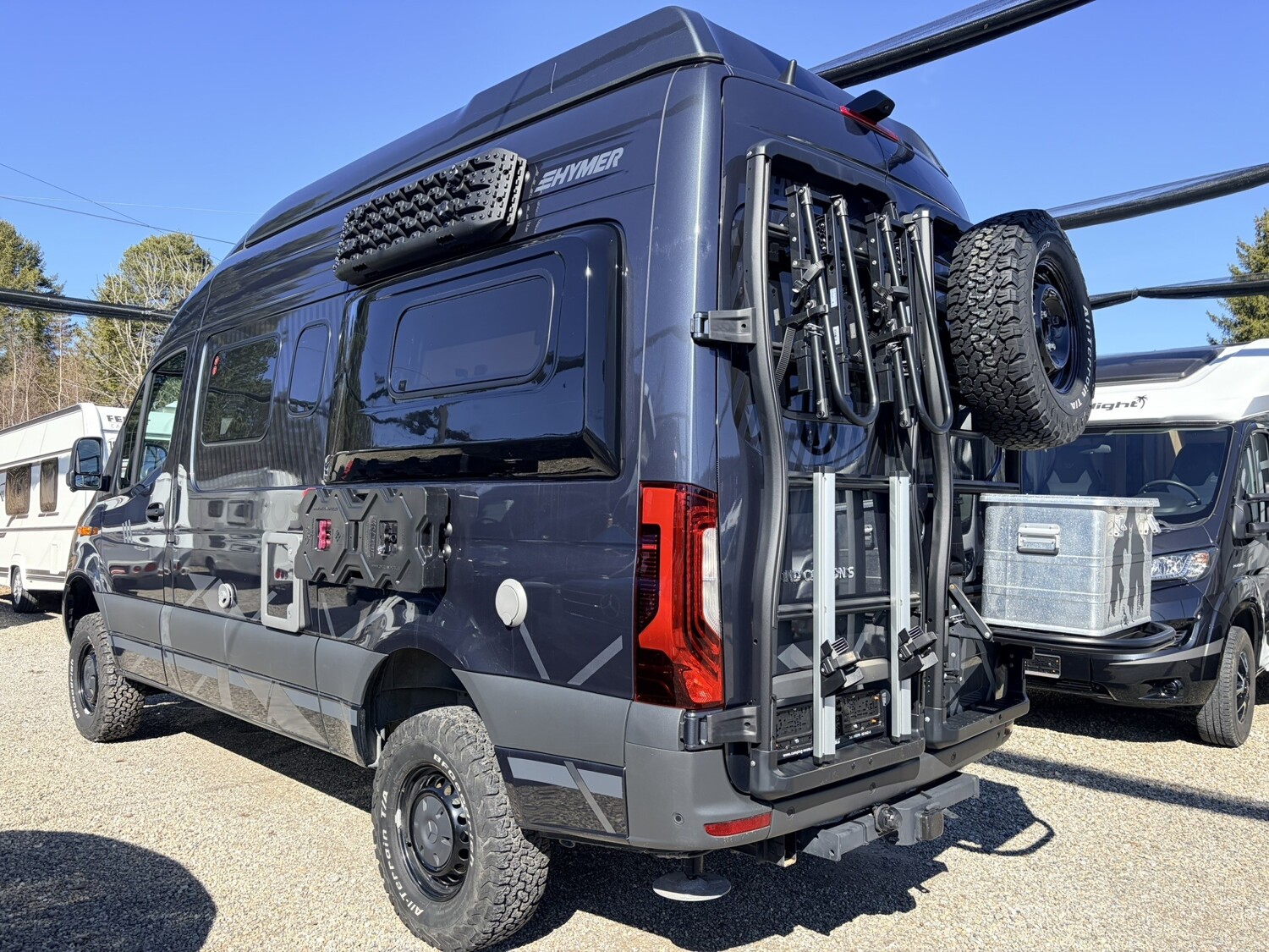 Hymer Grand Canyon S CrossOver 600 Seilwinde, Stützen - Bild 4