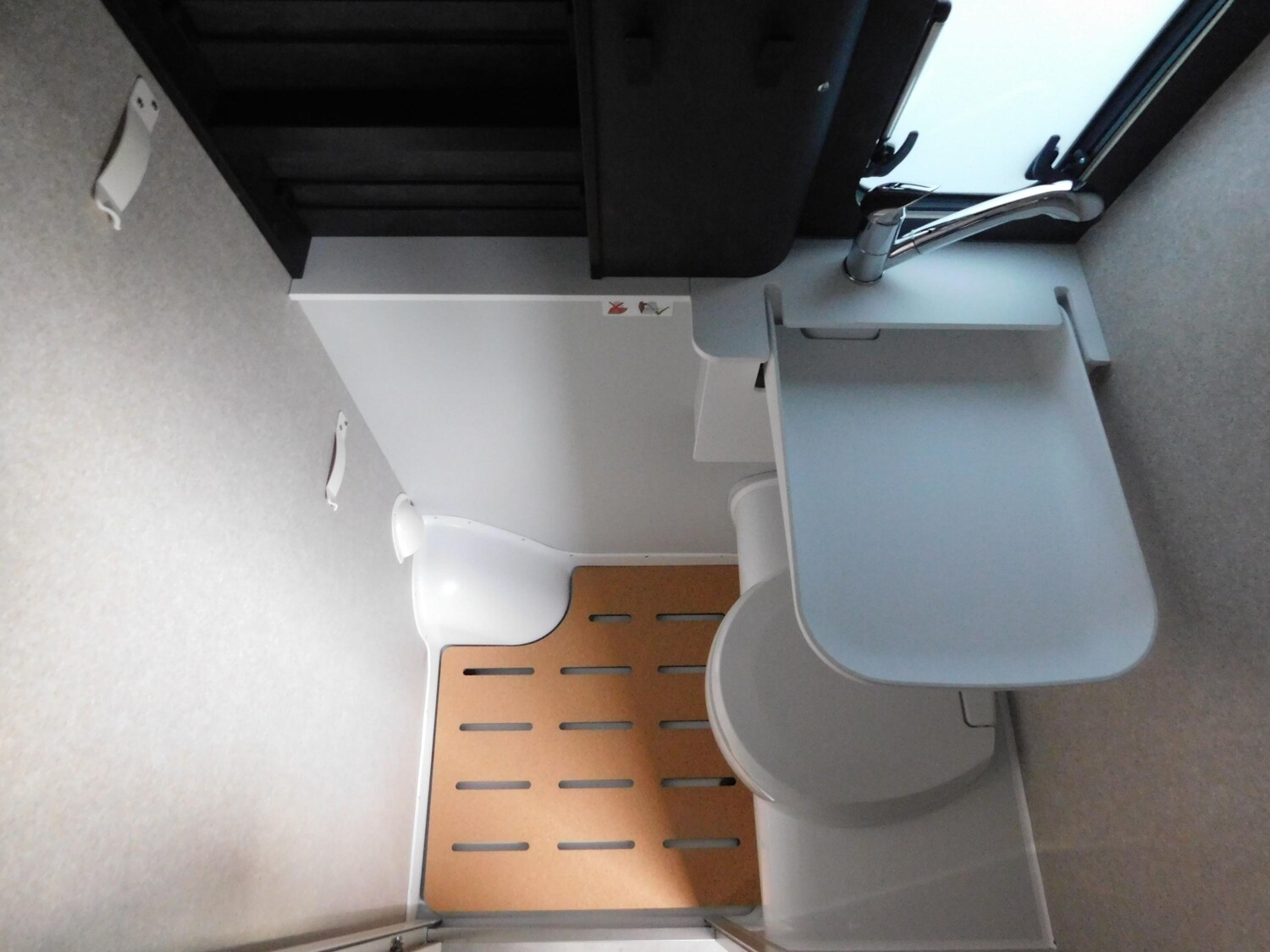 Hymer Grand Canyon S 600 volle-Hütte ! - Bild 14