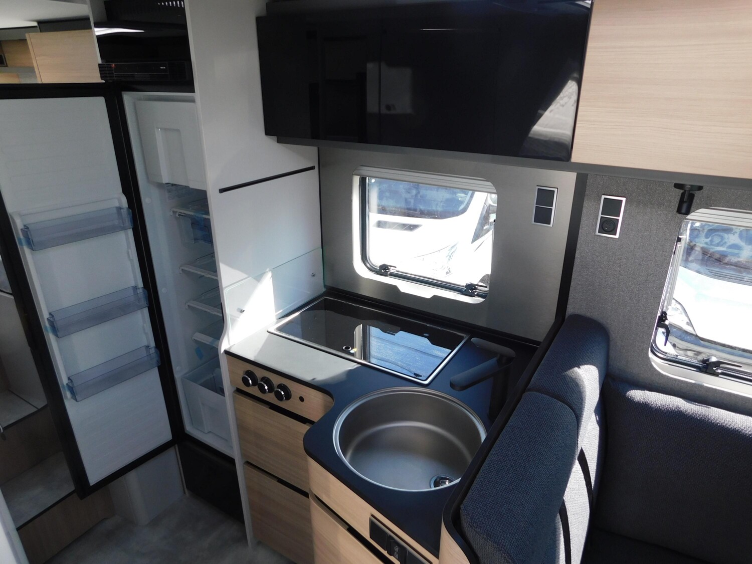 Hymer B-Klasse MC T 600 Lithium-&Winterpaket+Solar+TV - Bild 10