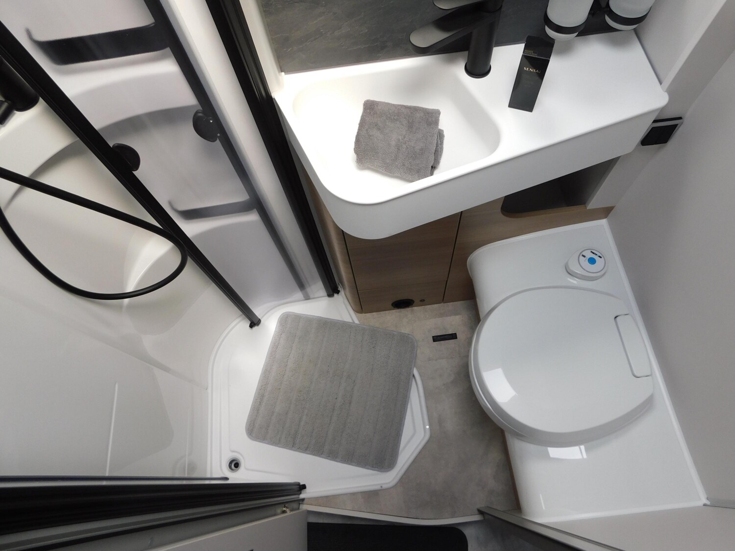 Hymer B-Klasse MC I 600 Autark-Paket XL, Solar, SAT+TV - Bild 11
