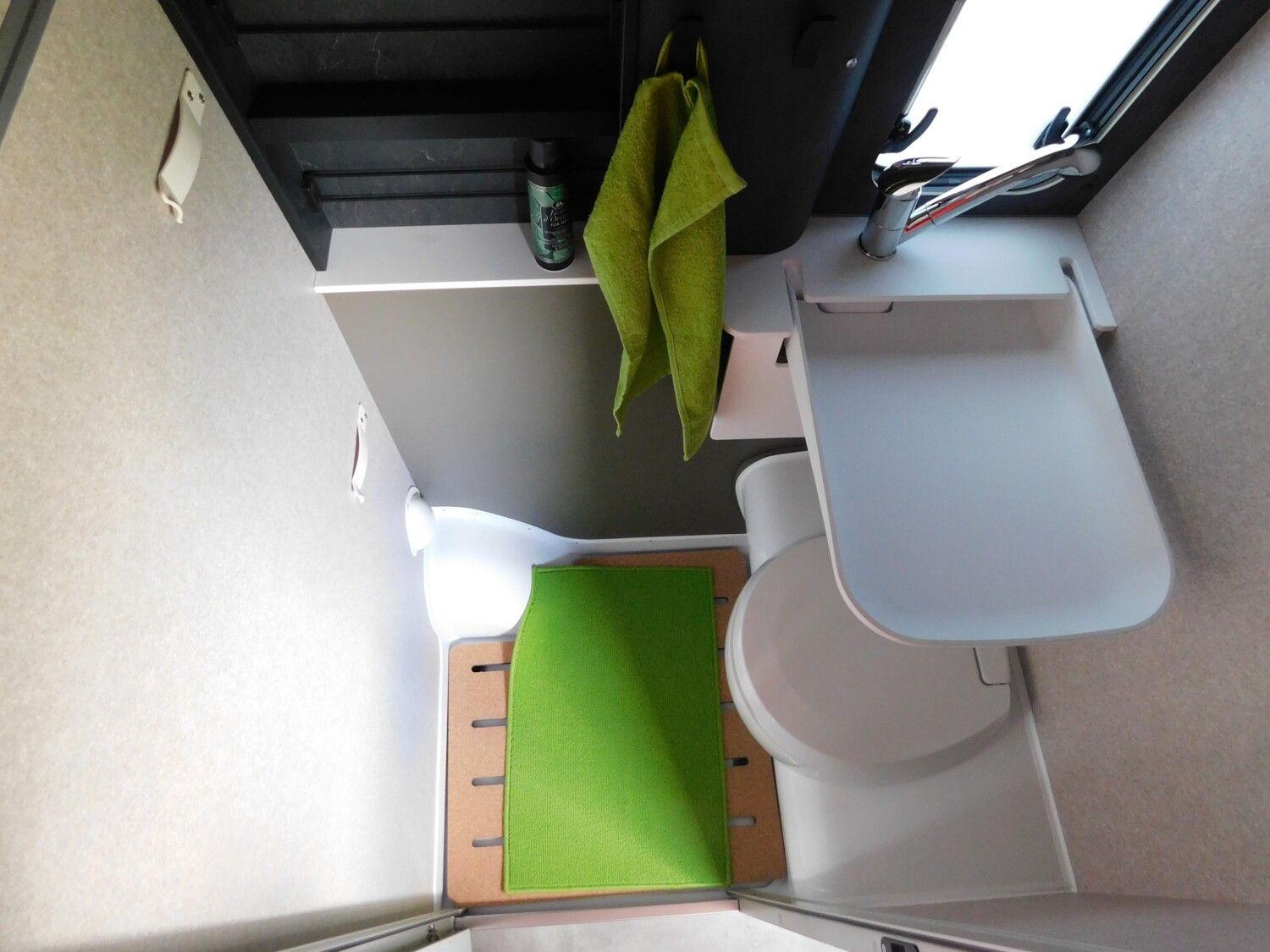 Hymer Grand Canyon S CrossOver 600 Winterpaket + Leder - Bild 11