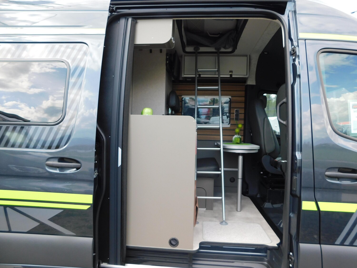 Hymer Grand Canyon S CrossOver 600 Winterpaket + Leder - Bild 7
