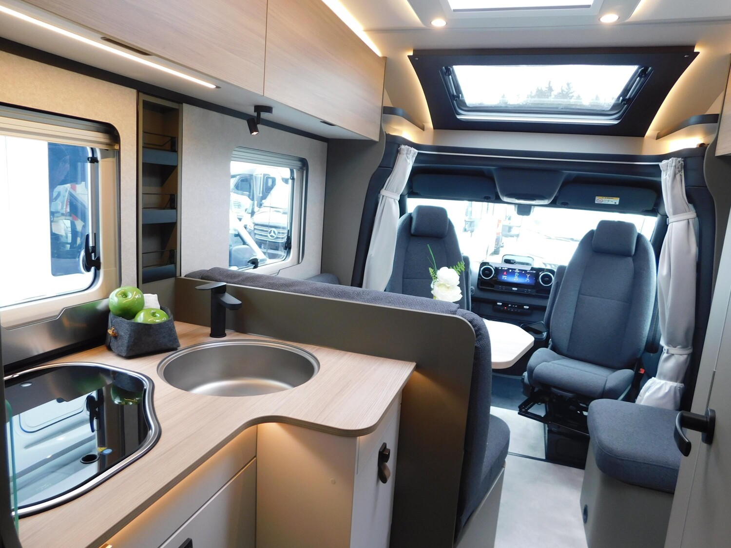 Hymer GT-S 600 370Kg Rest-Zuladung bei 3,5T !!! - Bild 11