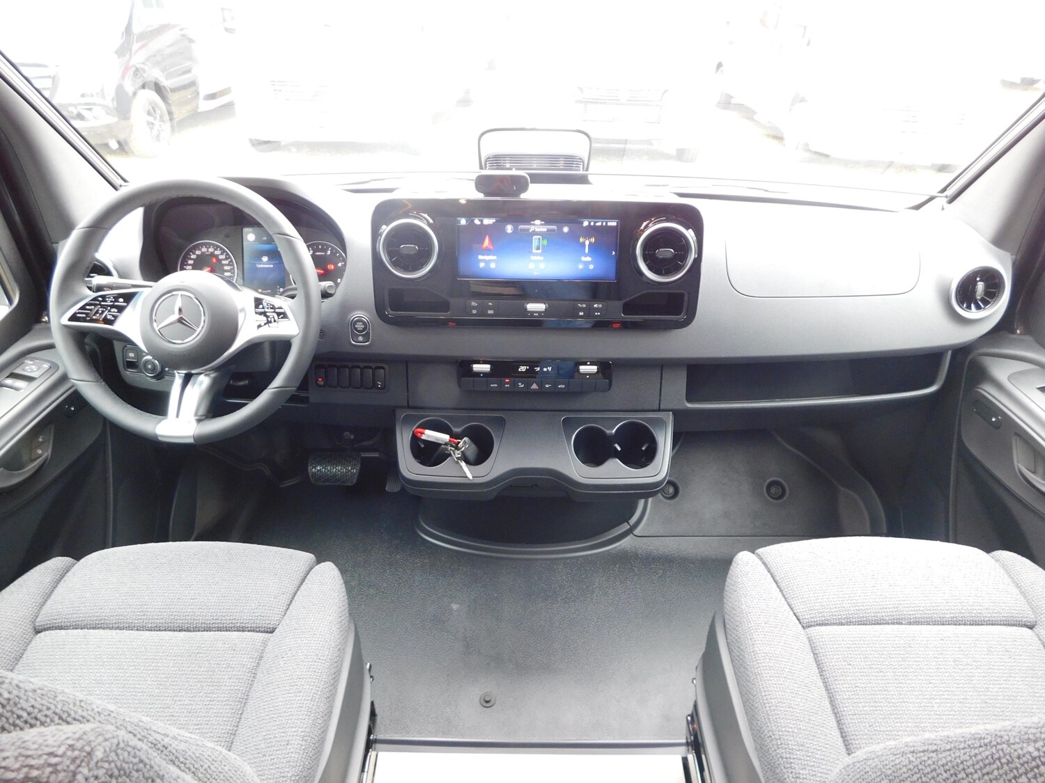 Hymer GT-S 600 370Kg Rest-Zuladung bei 3,5T !!! - Bild 6