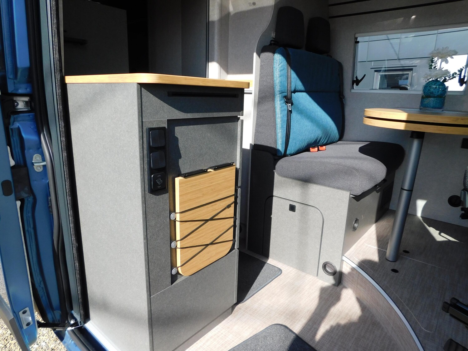 Hymer Redwood 600 Automatik, Combi 6DE, Navi+Kamera - Bild 19