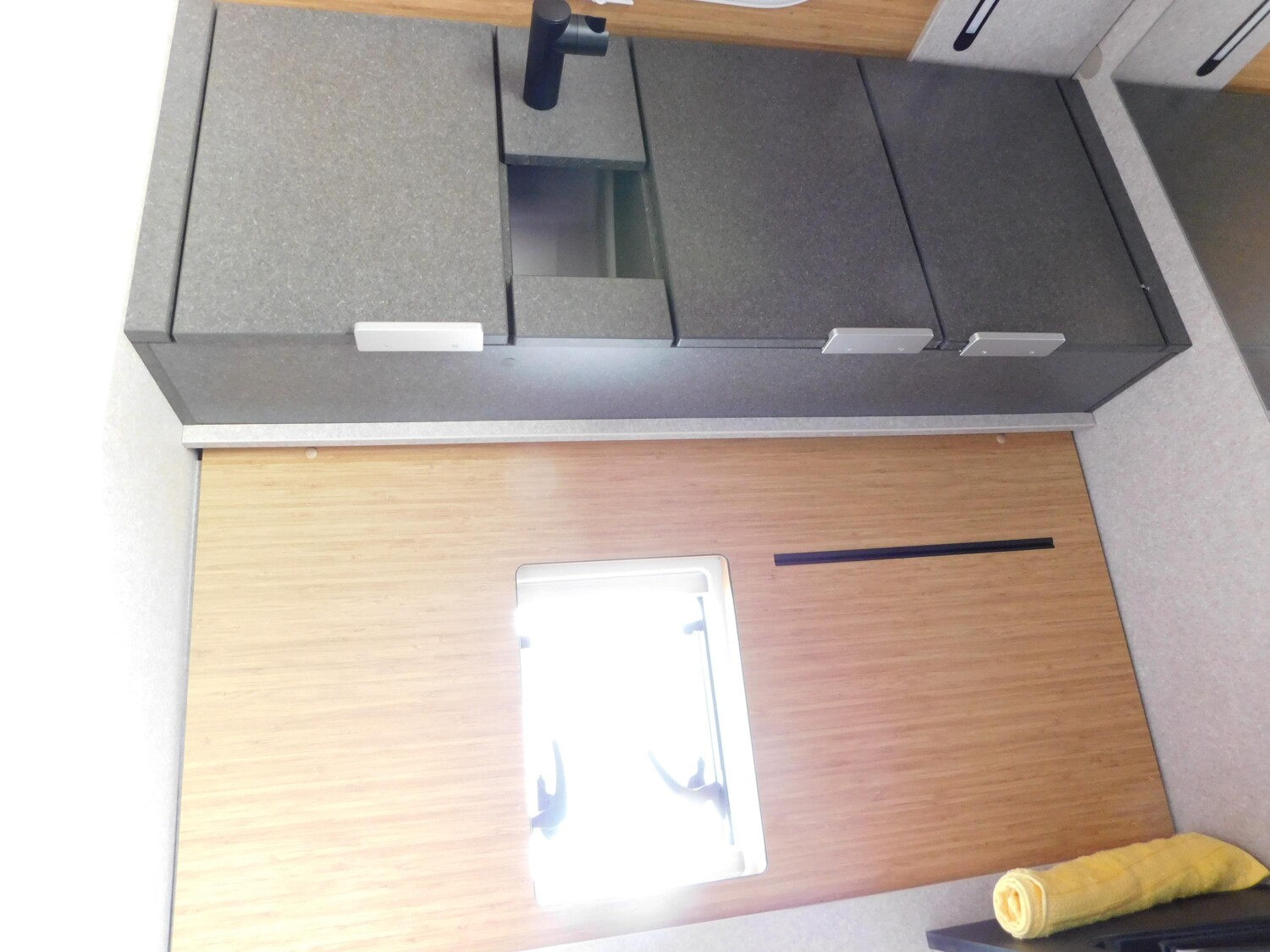 Hymer Redwood 600 LED-Scheinwerfer, Dieselheizung - Bild 12