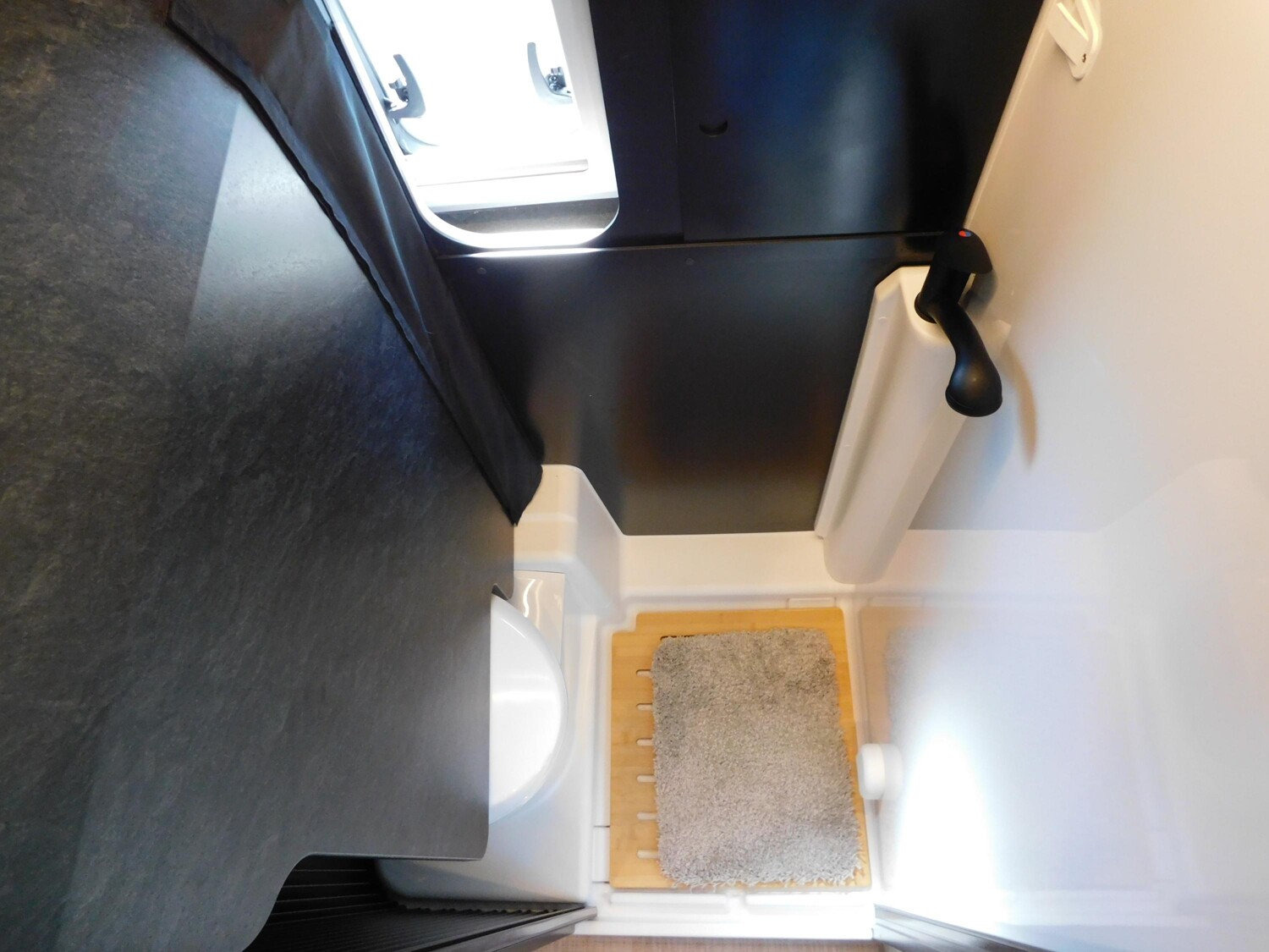 Hymer Redwood 601 Neuheit bei Hymer !!! - Bild 22