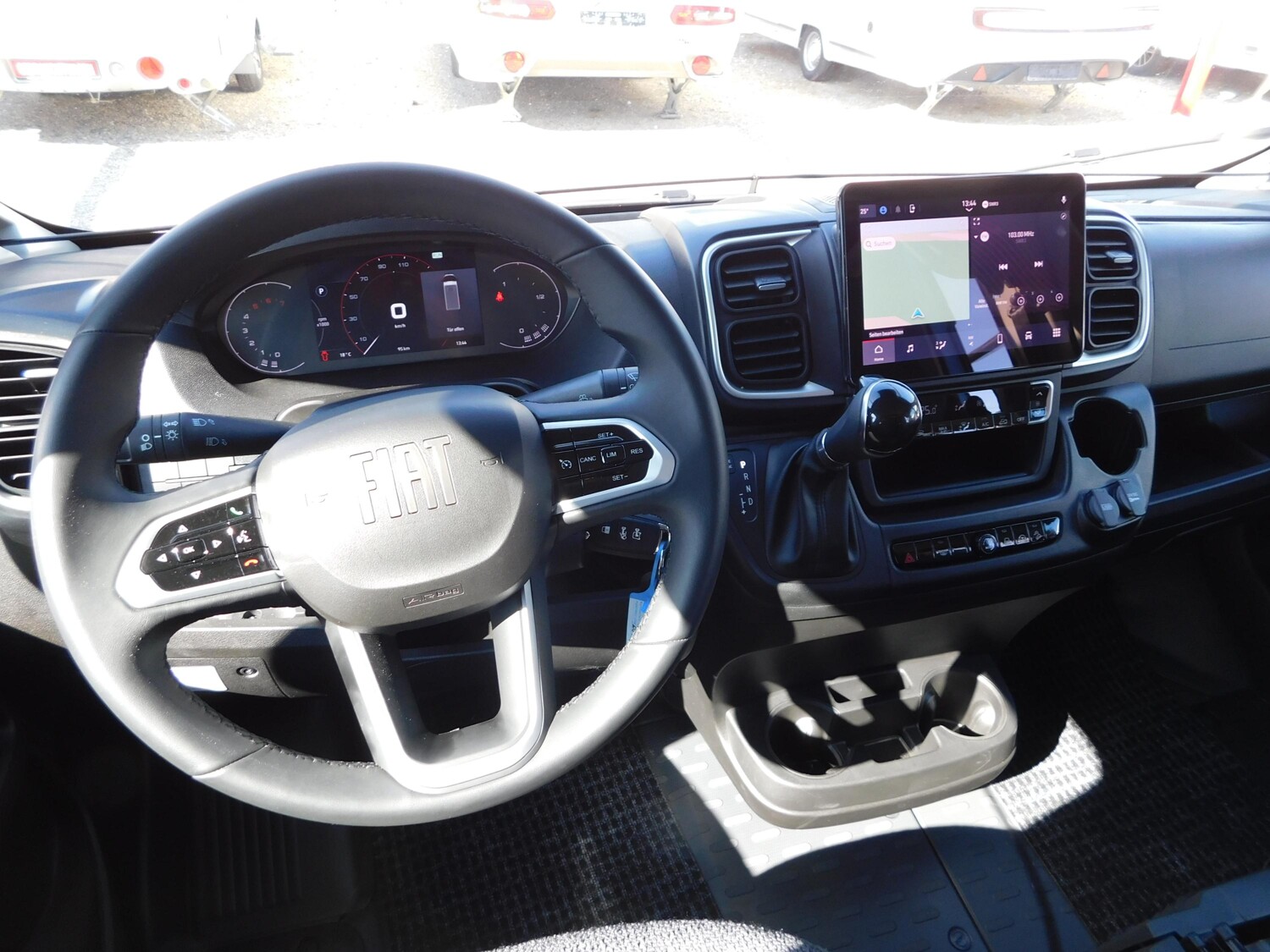 Hymer Redwood 601 Neuheit bei Hymer !!! - Bild 9