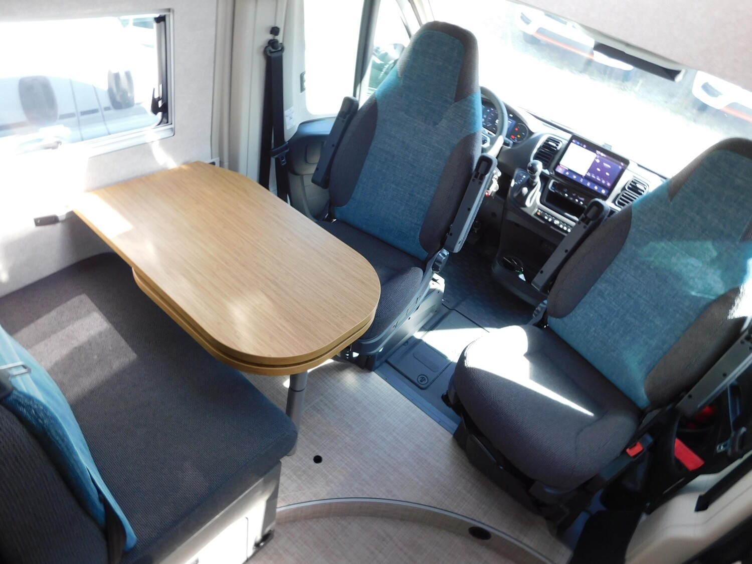 Hymer Redwood 601 Automatik, Navi+Kamera, Klimaautom. - Bild 13
