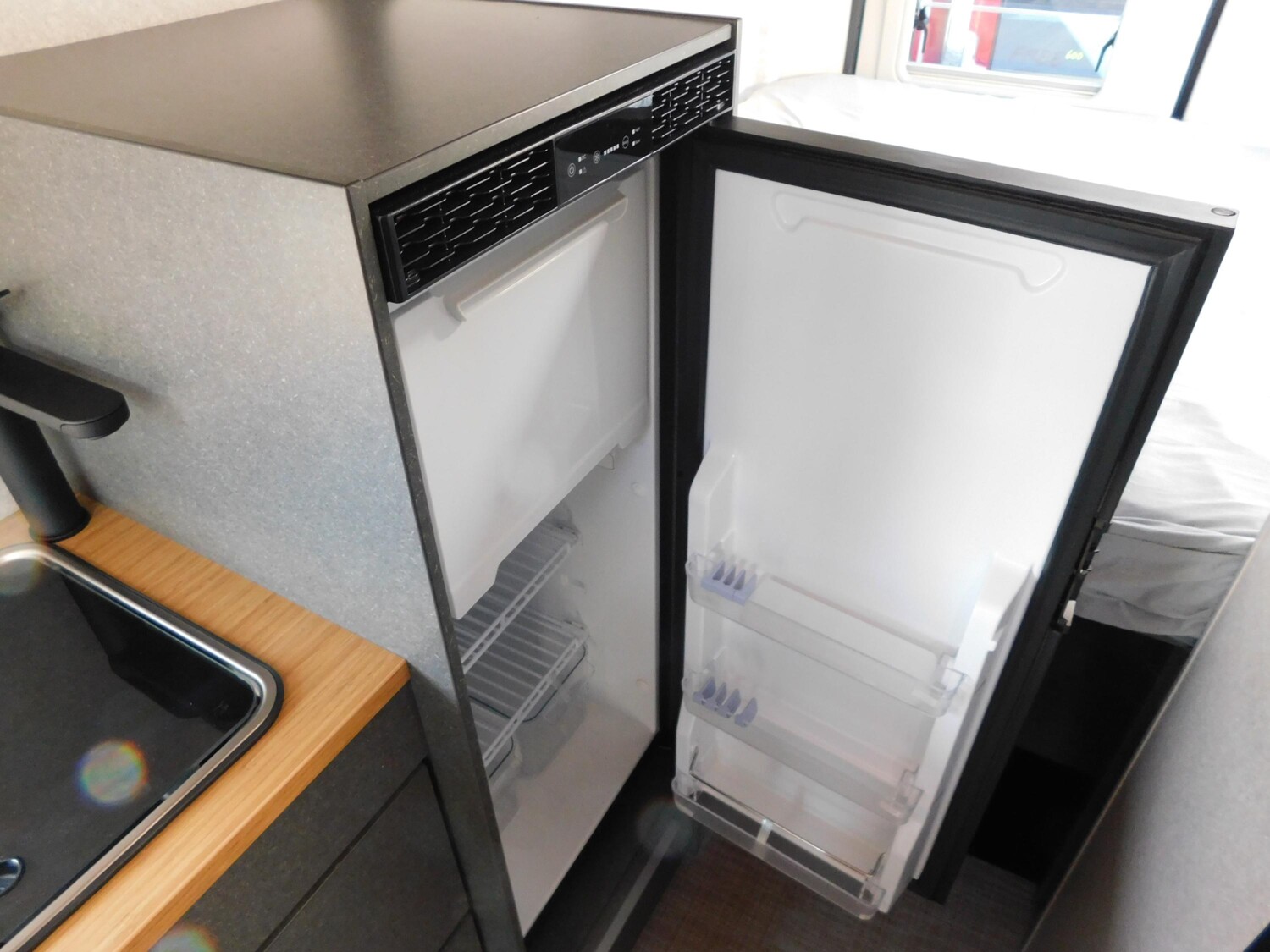 Hymer Redwood 601 Automatik, Navi+Kamera, Klimaautom. - Bild 16