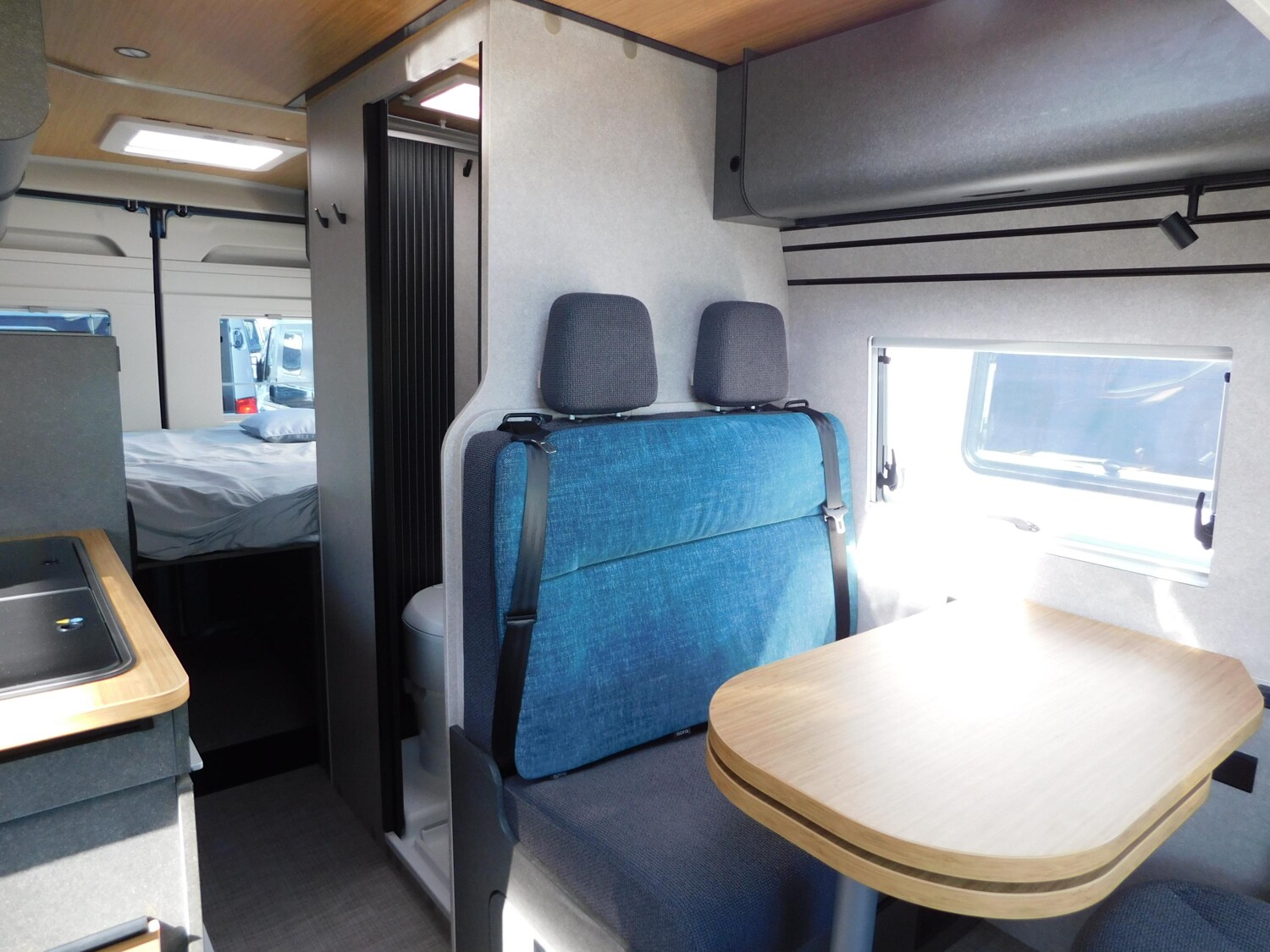 Hymer Redwood 601 Automatik, Navi+Kamera, Klimaautom. - Bild 8