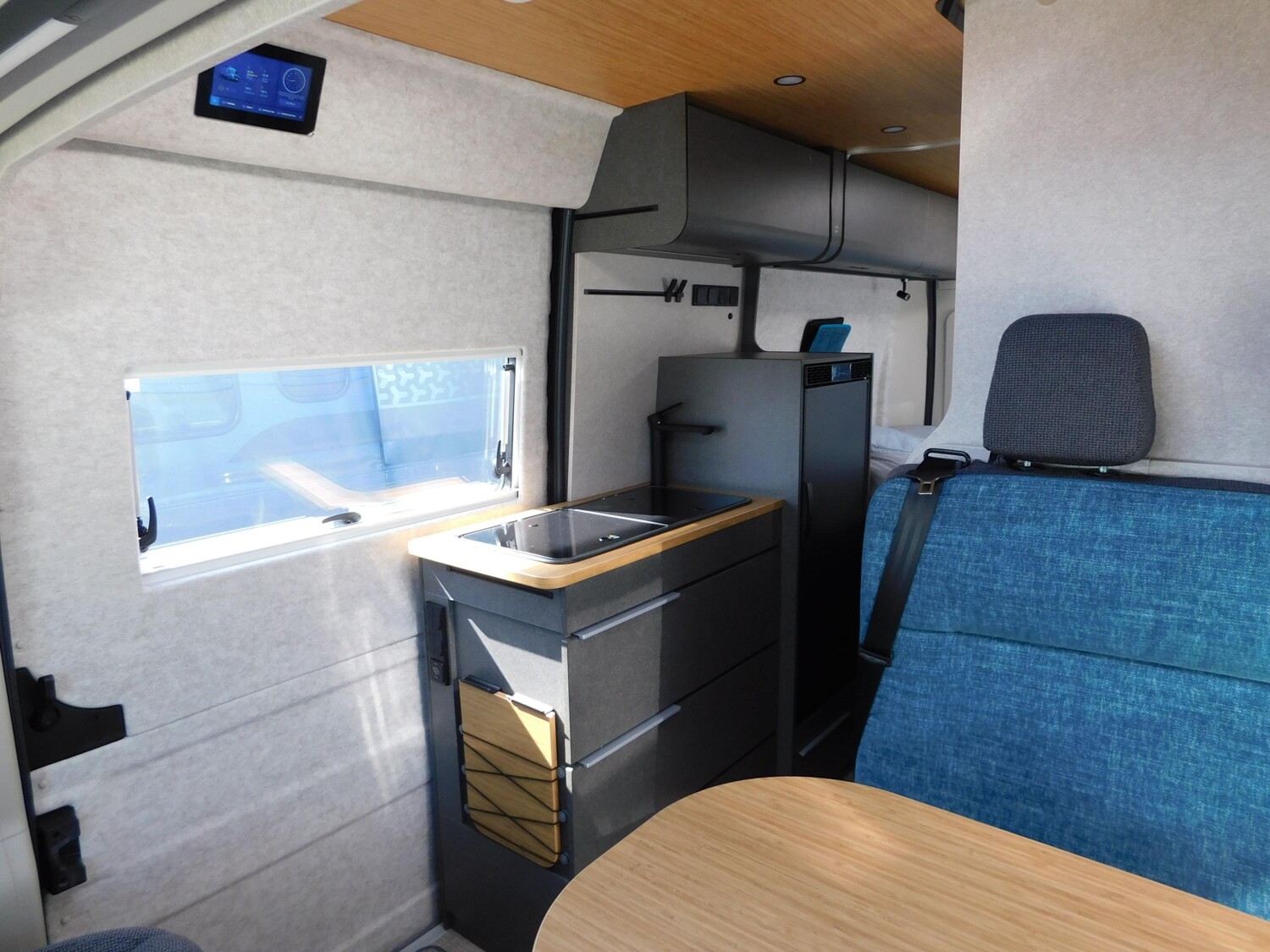 Hymer Redwood 601 Automatik, Navi+Kamera, Klimaautom. - Bild 9
