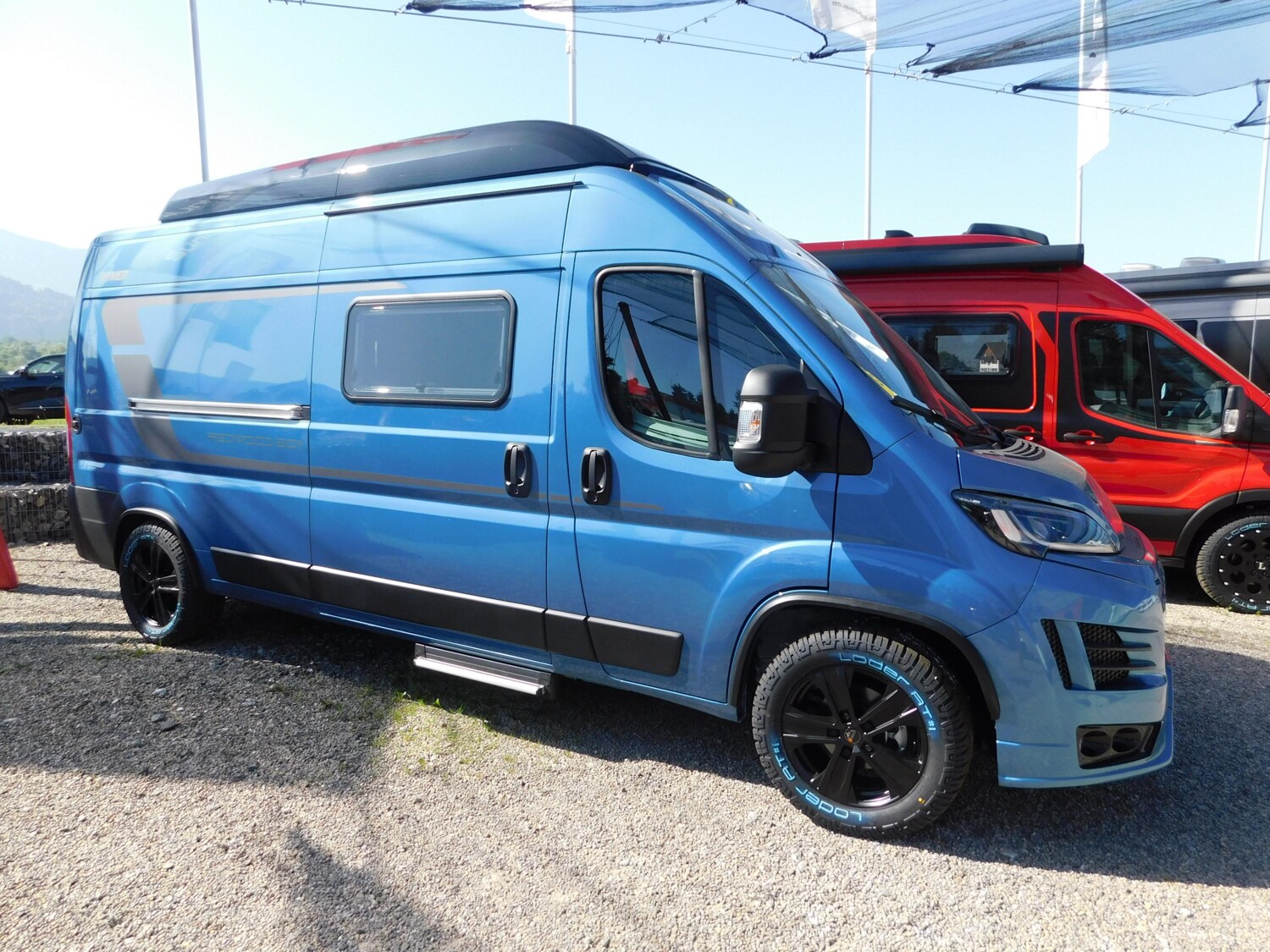 Hymer Redwood 601 Racing Stoßfänger+18-Zoll AT-Reifen - Bild 6