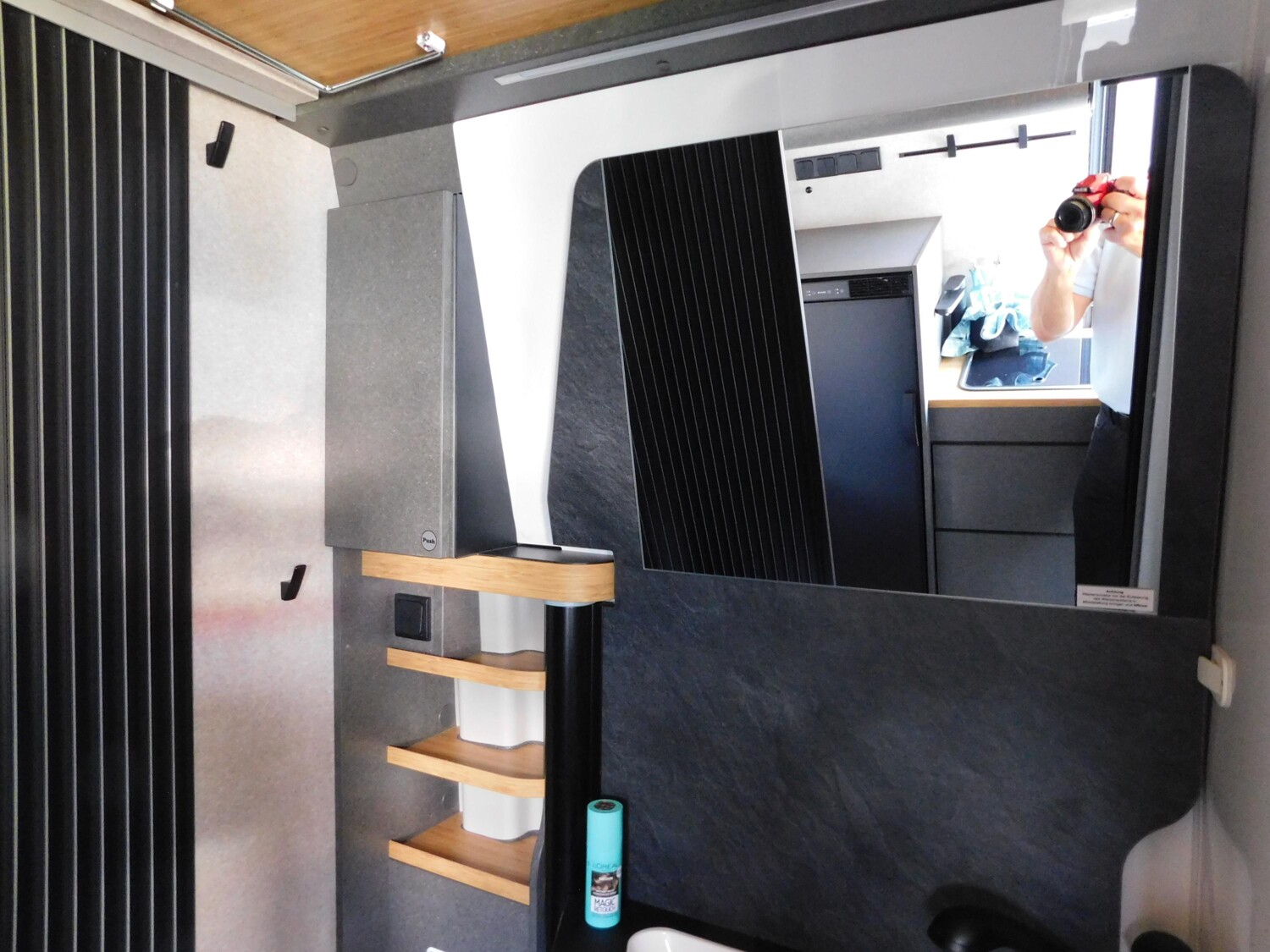 Hymer Redwood 601 Automatik, Combi 6DE, Navi+Kamera - Bild 12