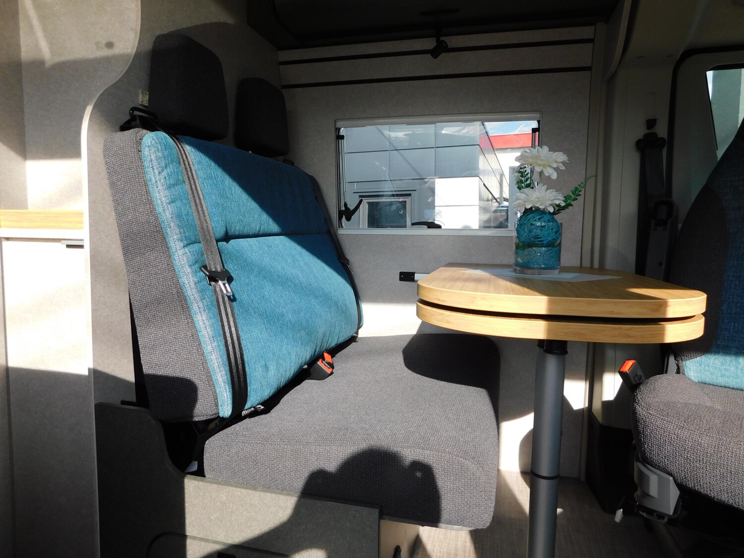 Hymer Redwood 601 Automatik, Combi 6DE, Navi+Kamera - Bild 9