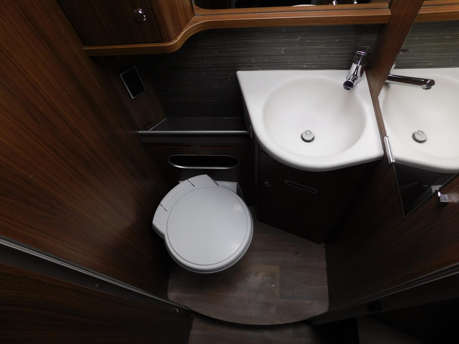 Hymer ML-T 620 Hubstützen,Dachklima, ALDE, SAT+TV, uvm - Bild 12