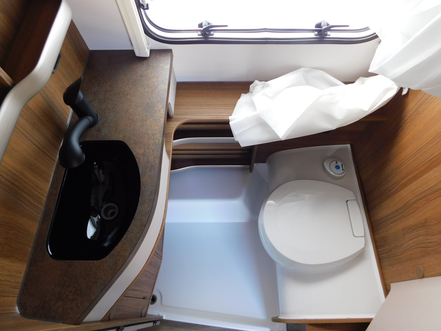 Hymer Eriba Touring 642 - Bild 11