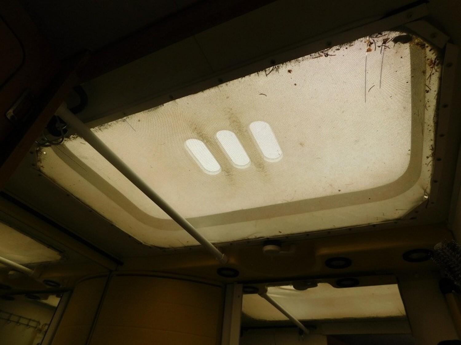 Hymer B-Klasse 644 - Hymer Reisemobil 2002 - Bild 7 Hymer B-Klasse 644 - Bild 7