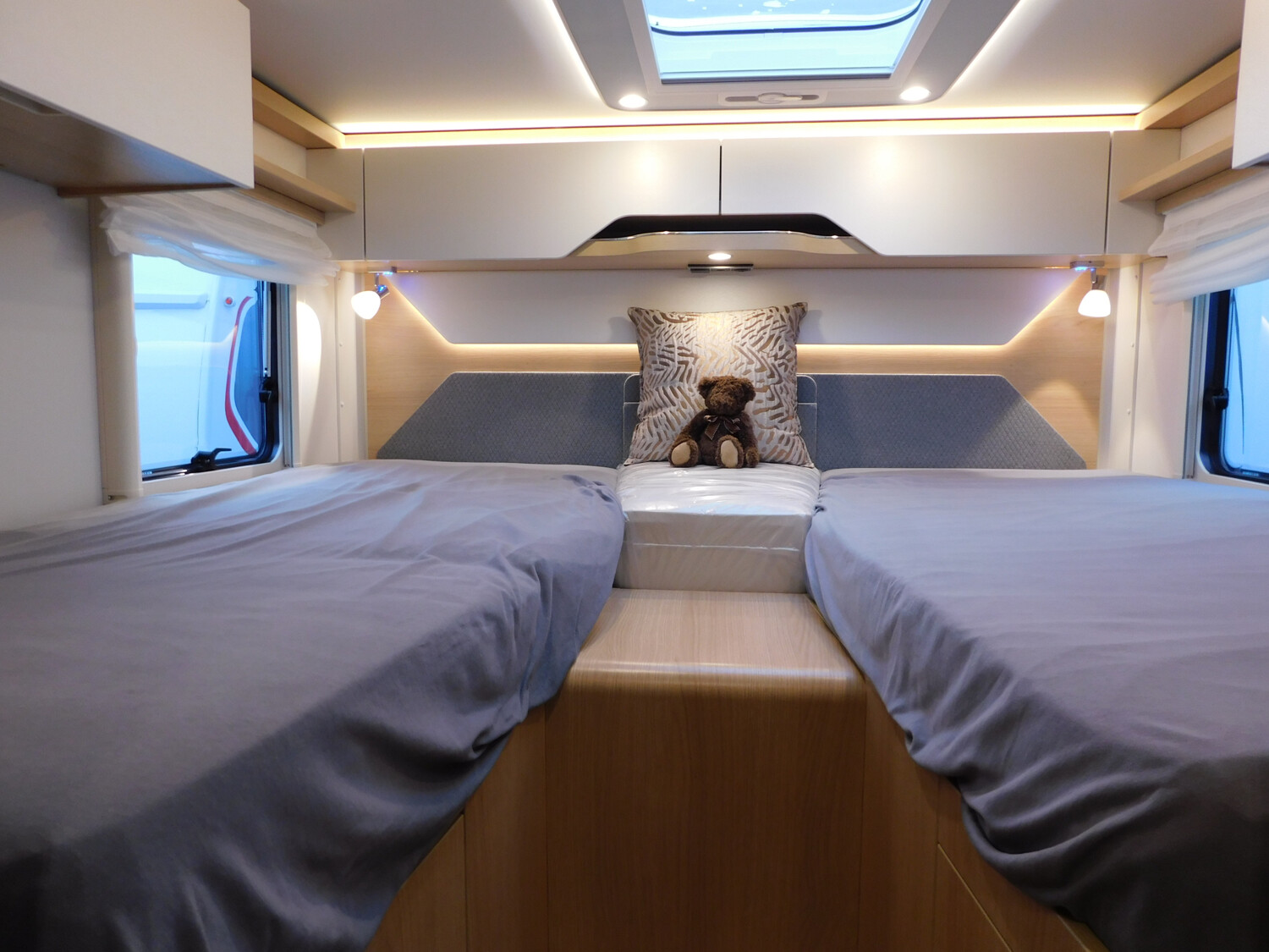 Hymer B-Klasse MC T 680 mit Hubbett - Bild 17