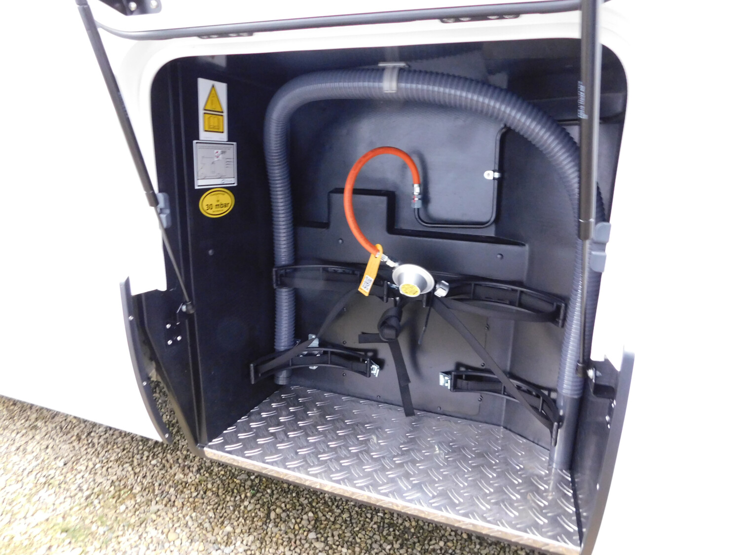 Hymer B-Klasse MC T 680 mit Hubbett - Bild 25