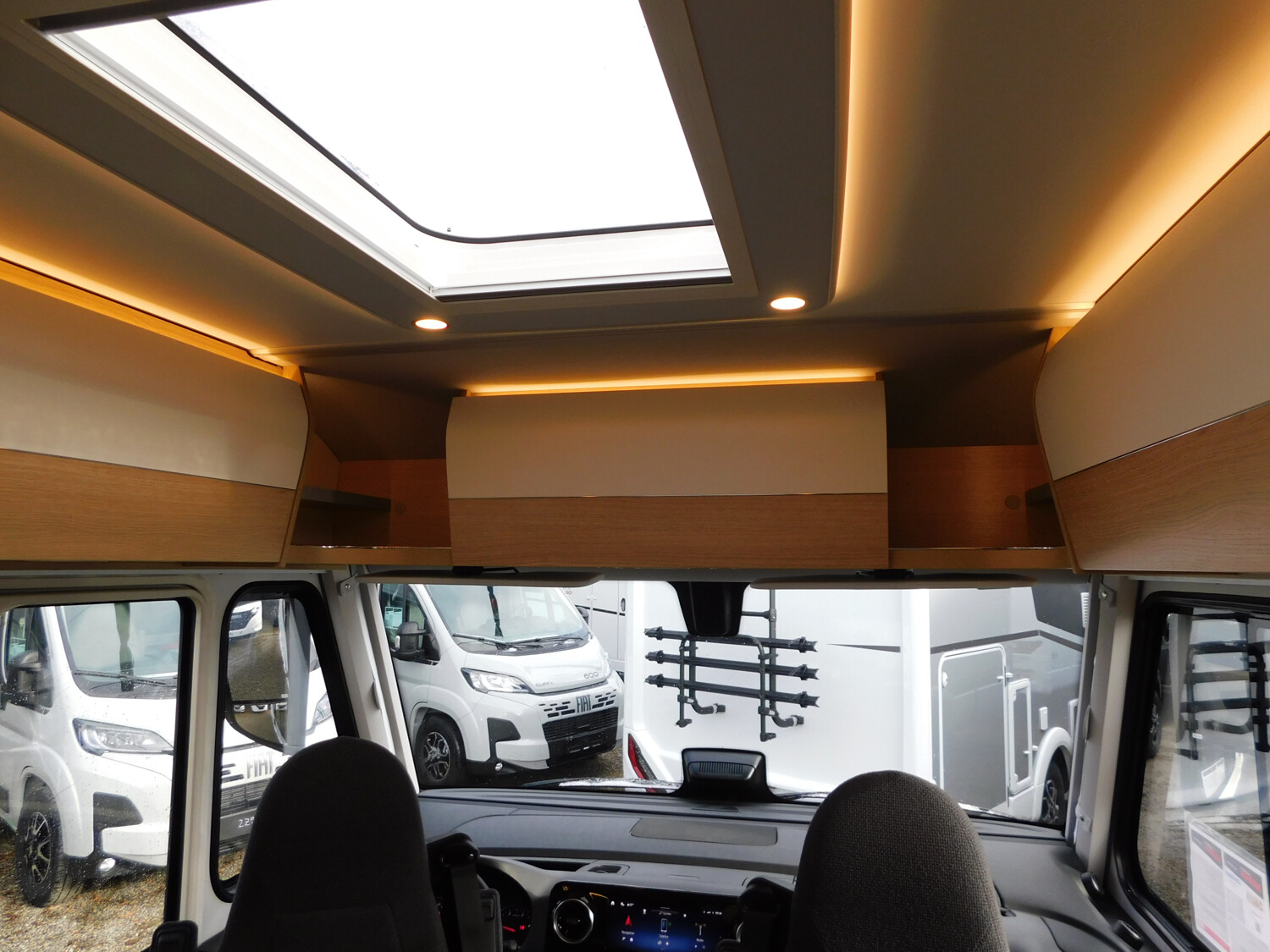 Hymer B-Klasse MC I 680 ohne Hubbett, ALDE, GFK-Dach - Bild 13