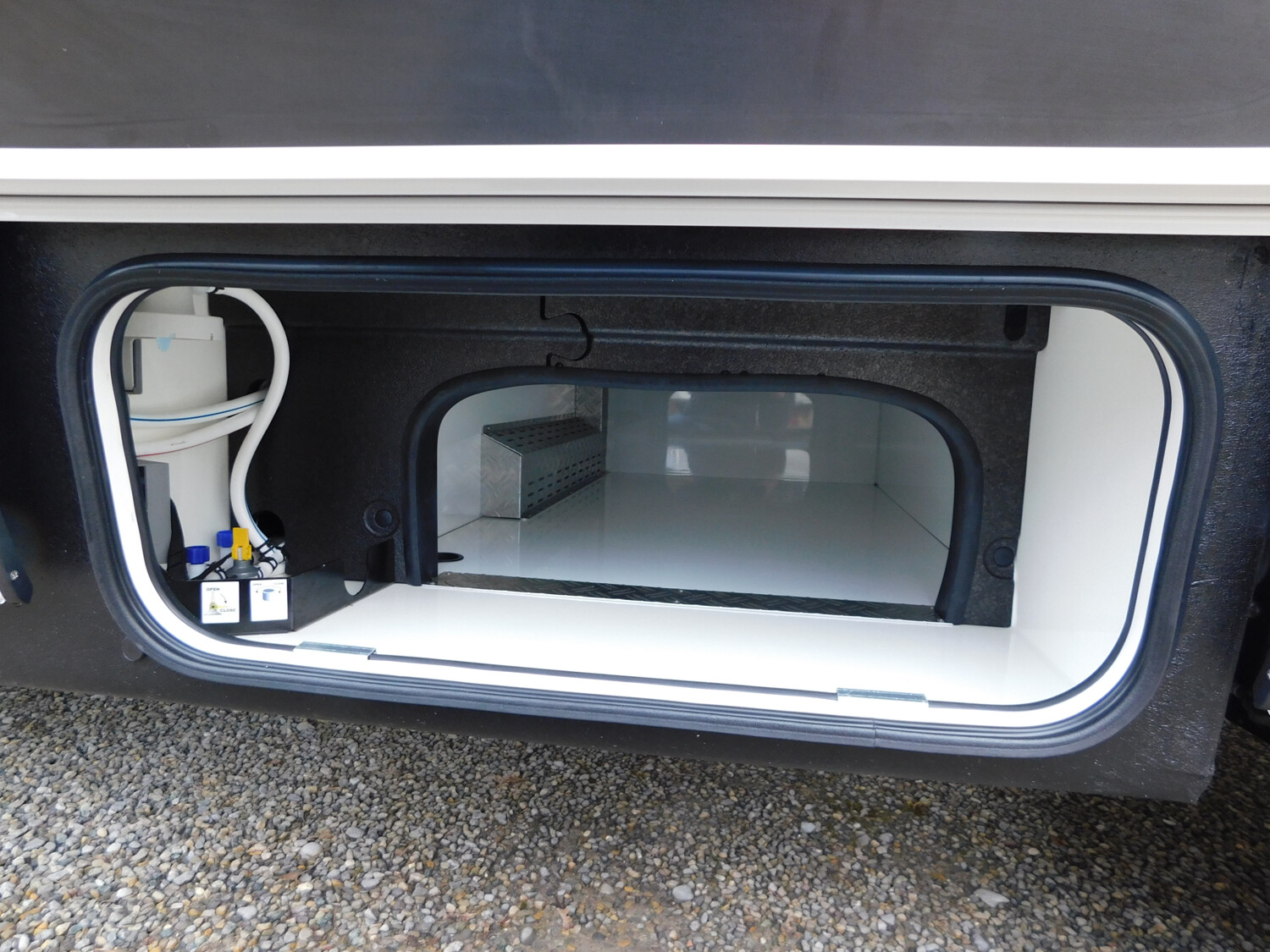 Hymer B-Klasse MC I 680 ohne Hubbett, ALDE, GFK-Dach - Bild 27