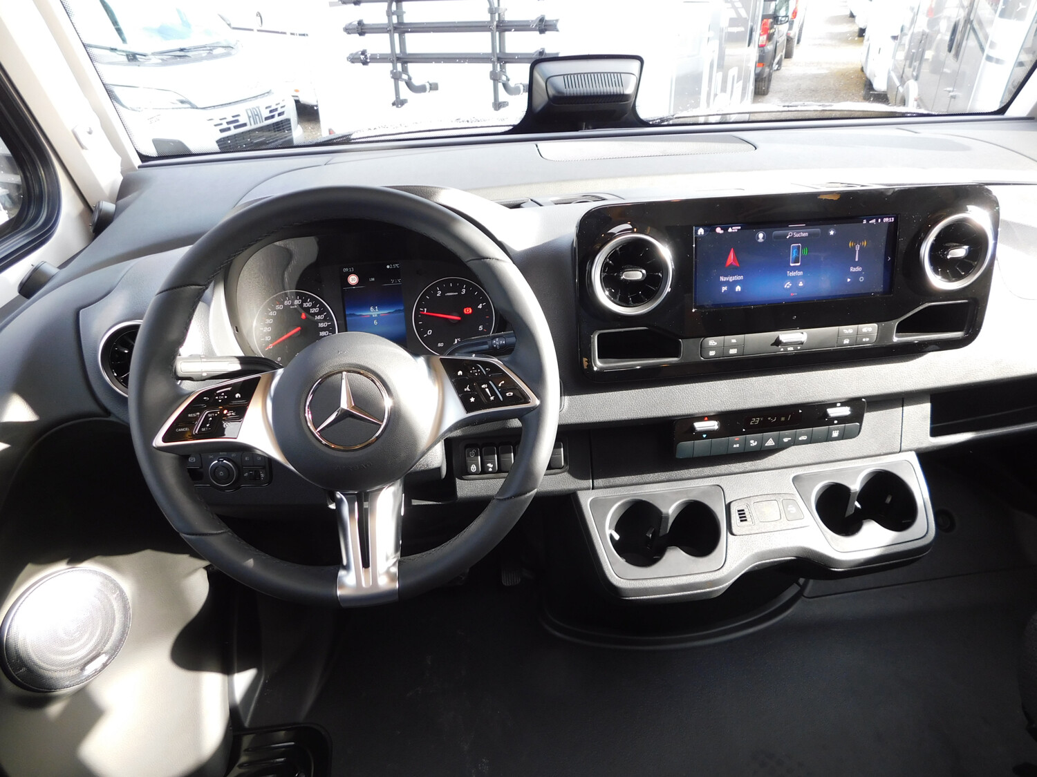 Hymer B-Klasse MC I 680 ohne Hubbett, ALDE, GFK-Dach - Bild 8