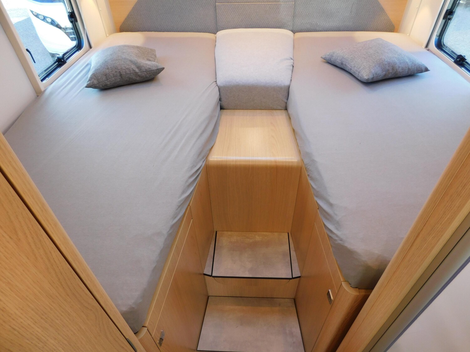Hymer B-Klasse MC T BlackLine 680 Arktis+Lithiumpaket - Hymer Reisemobil 2025 - Bild 19 Hymer B-Klasse MC T BlackLine 680 Arktis+Lithiumpaket - Bild 19