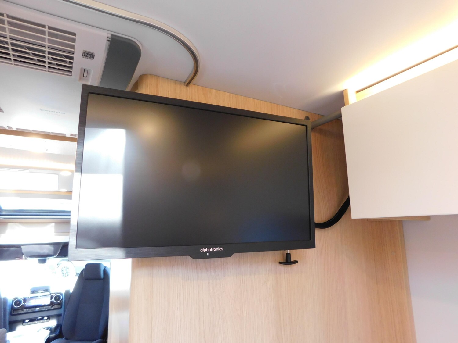 Hymer B-Klasse MC T BlackLine 680 Arktis+Lithiumpaket - Hymer Reisemobil 2025 - Bild 23 Hymer B-Klasse MC T BlackLine 680 Arktis+Lithiumpaket - Bild 23