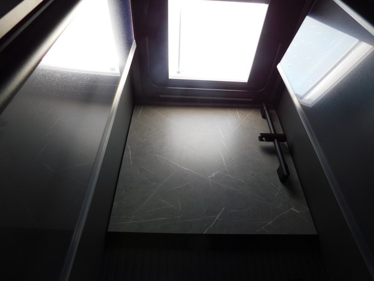 Hymer B-Klasse MC I 680 Arktis+Lithiumpaket, Solar, TV - Bild 10