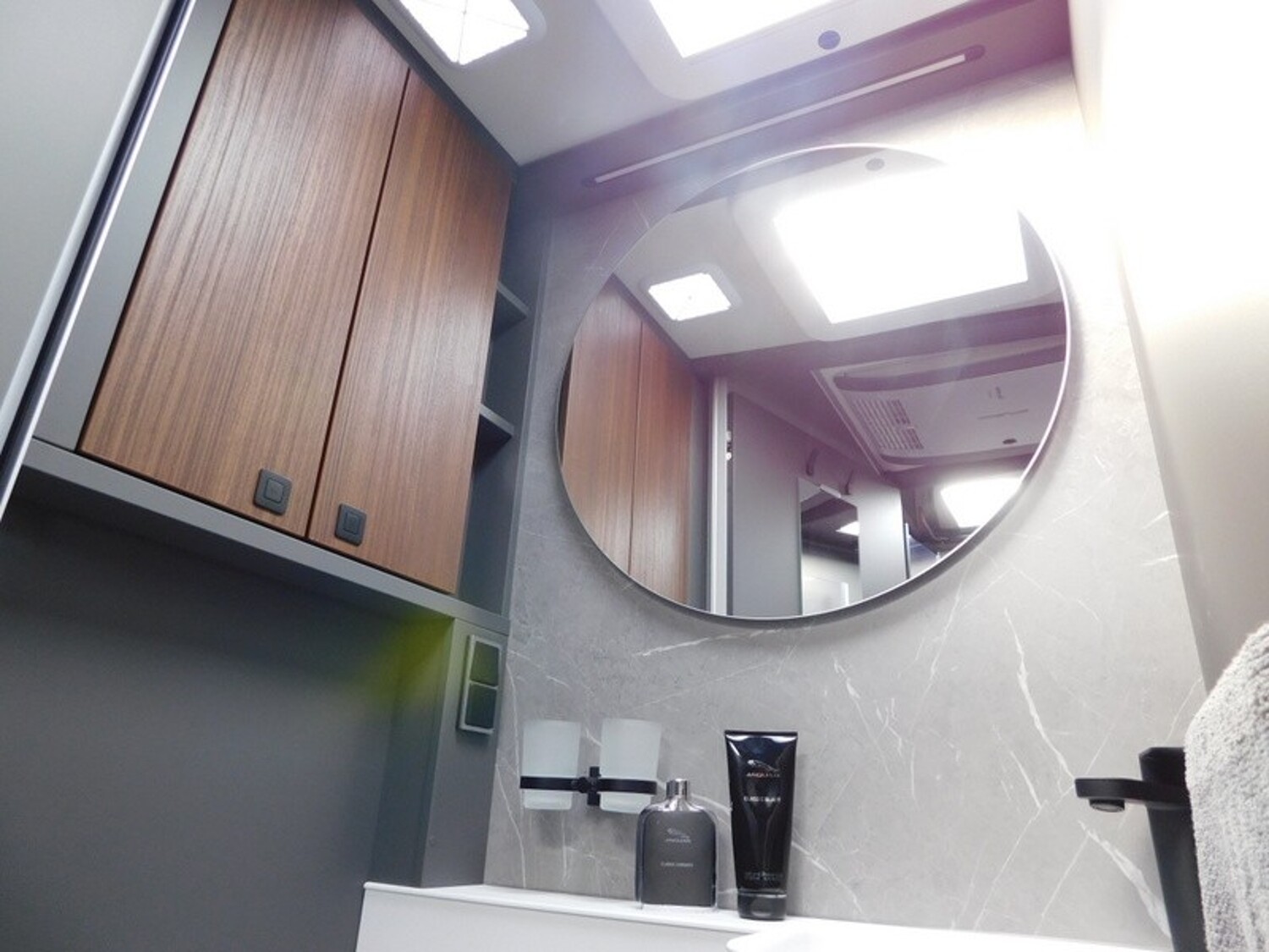 Hymer B-Klasse MC I 680 Arktis+Lithiumpaket, Solar, TV - Bild 14